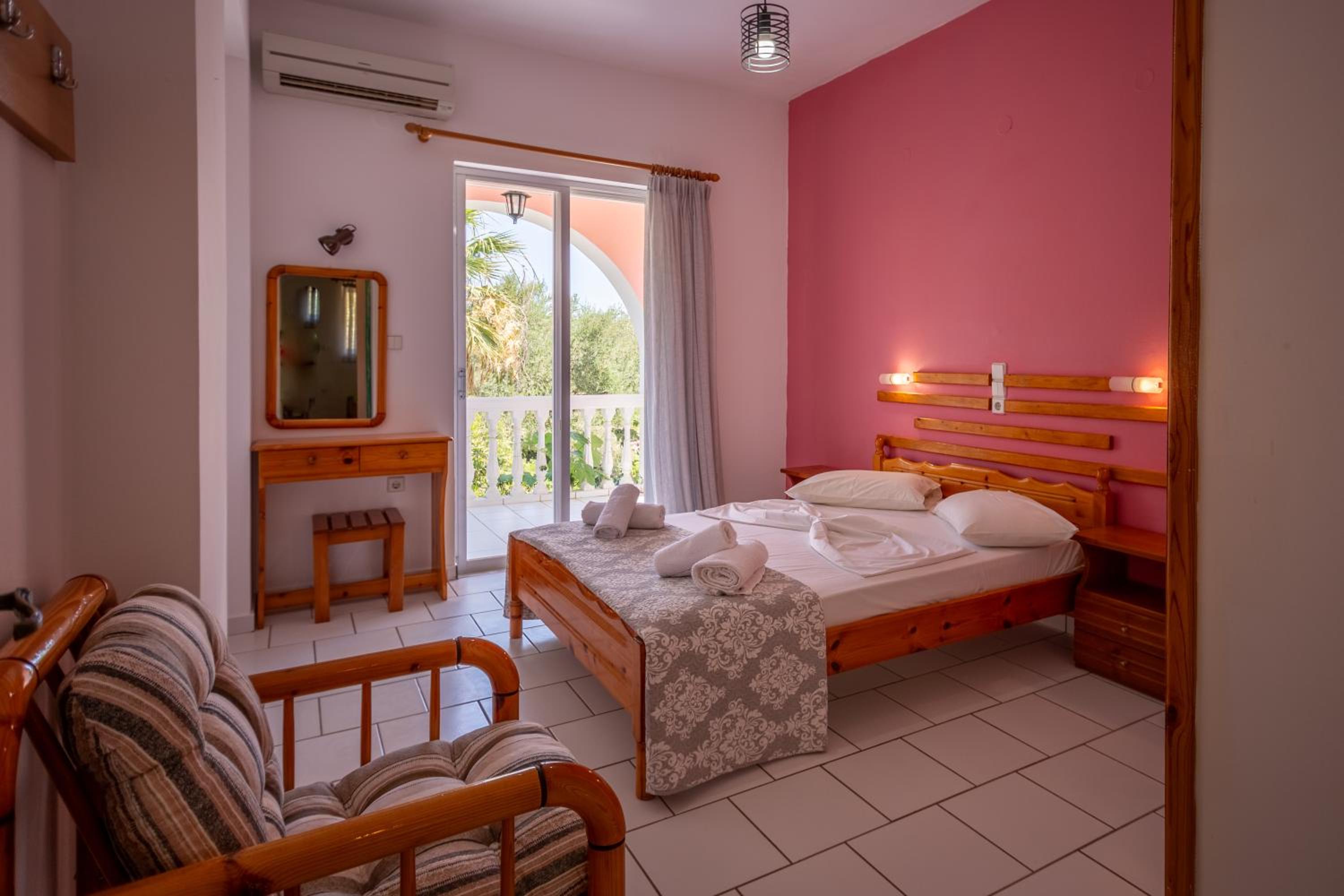 Two-Bedroom Apartment (4 Adults)