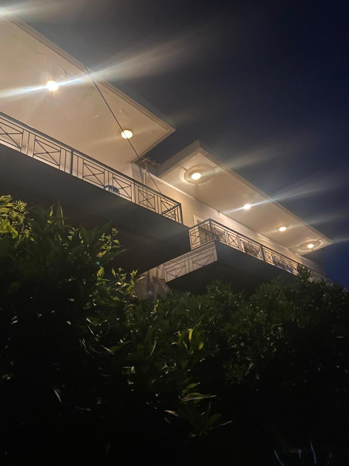 Villa with Garden View photo 3