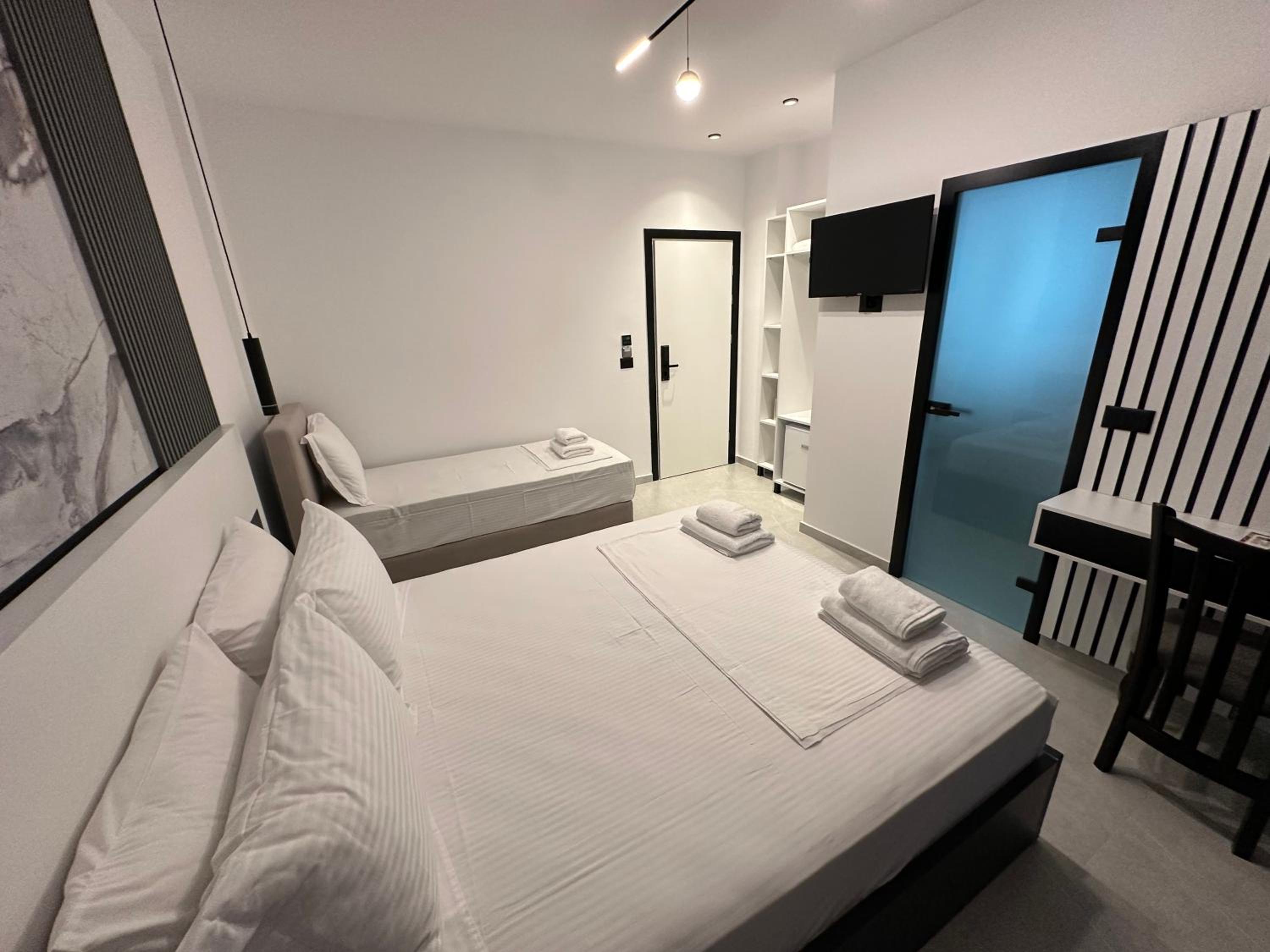 Triple Room with Balcony