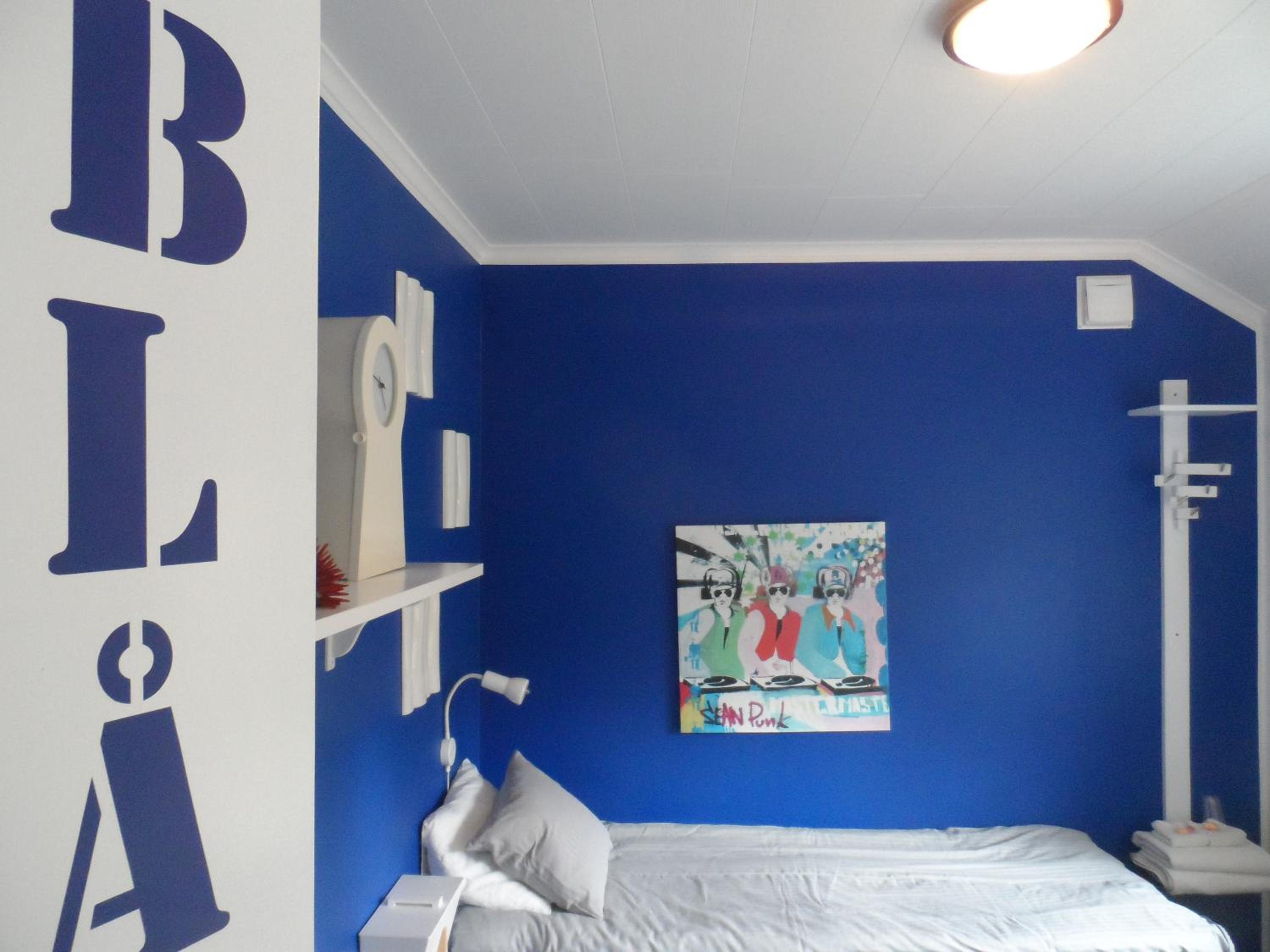 Twin Room with Shared Toilet