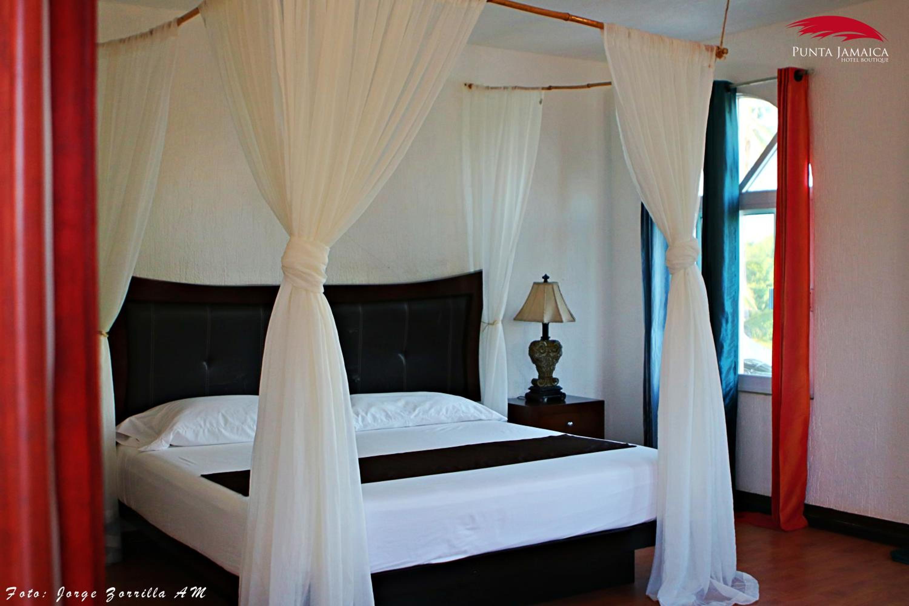 Double Room - Photo 3