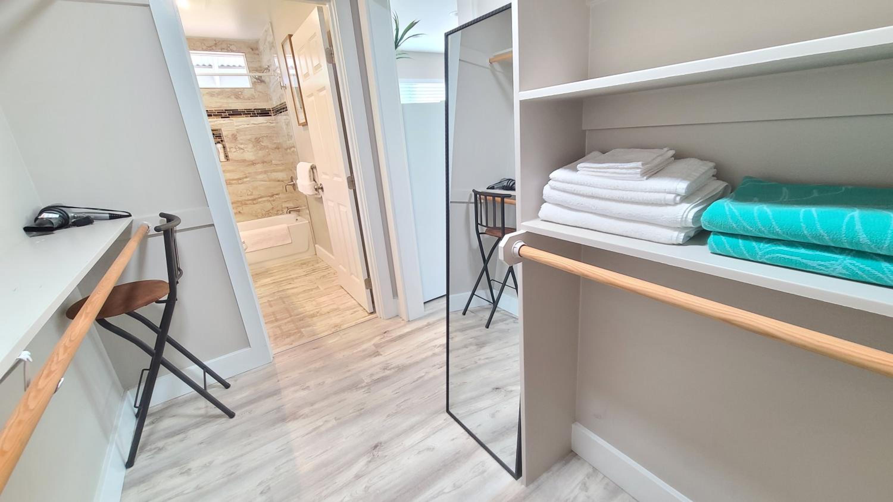 One-Bedroom House photo 2