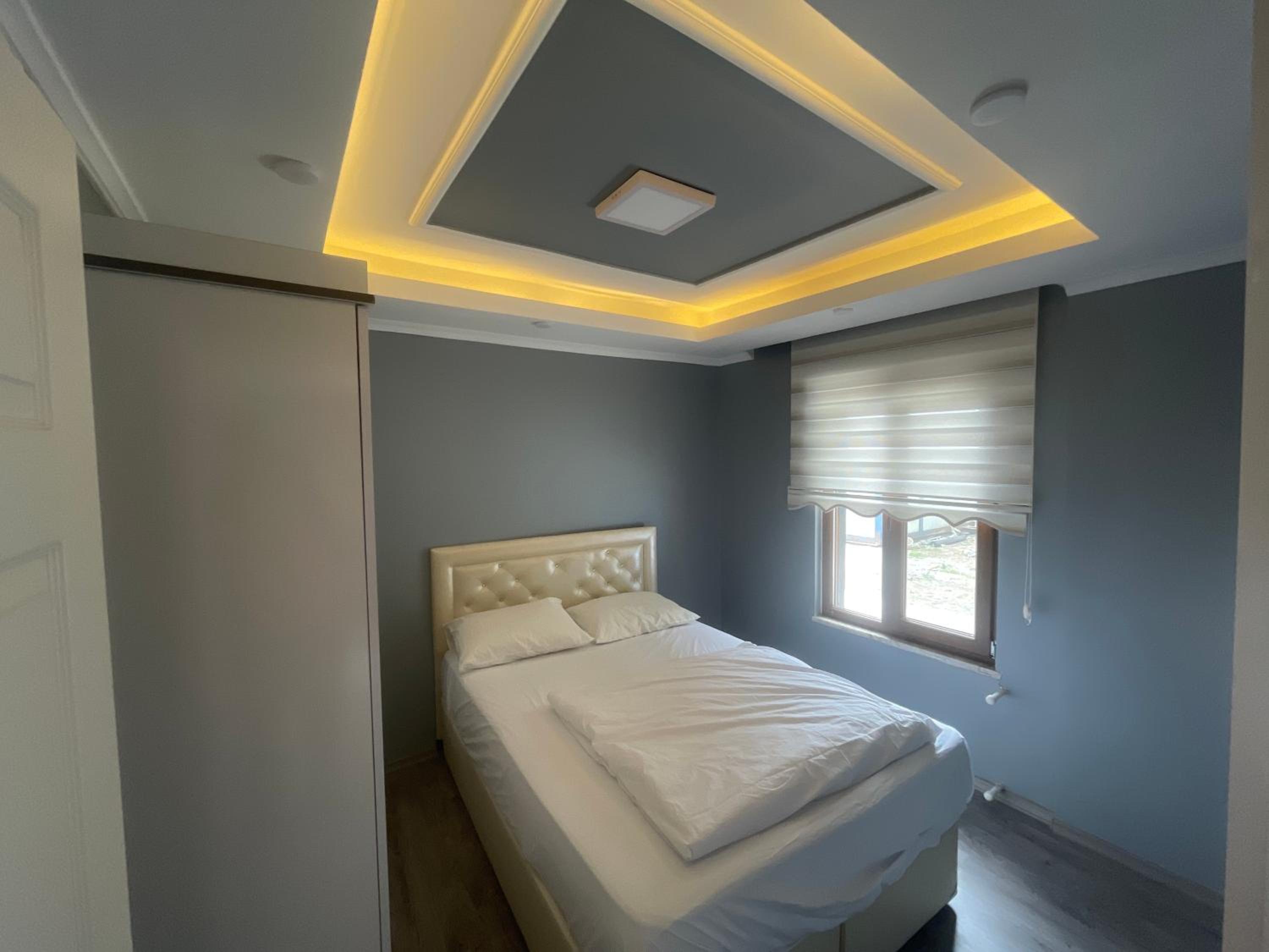 One-Bedroom Deluxe Apartment photo 2