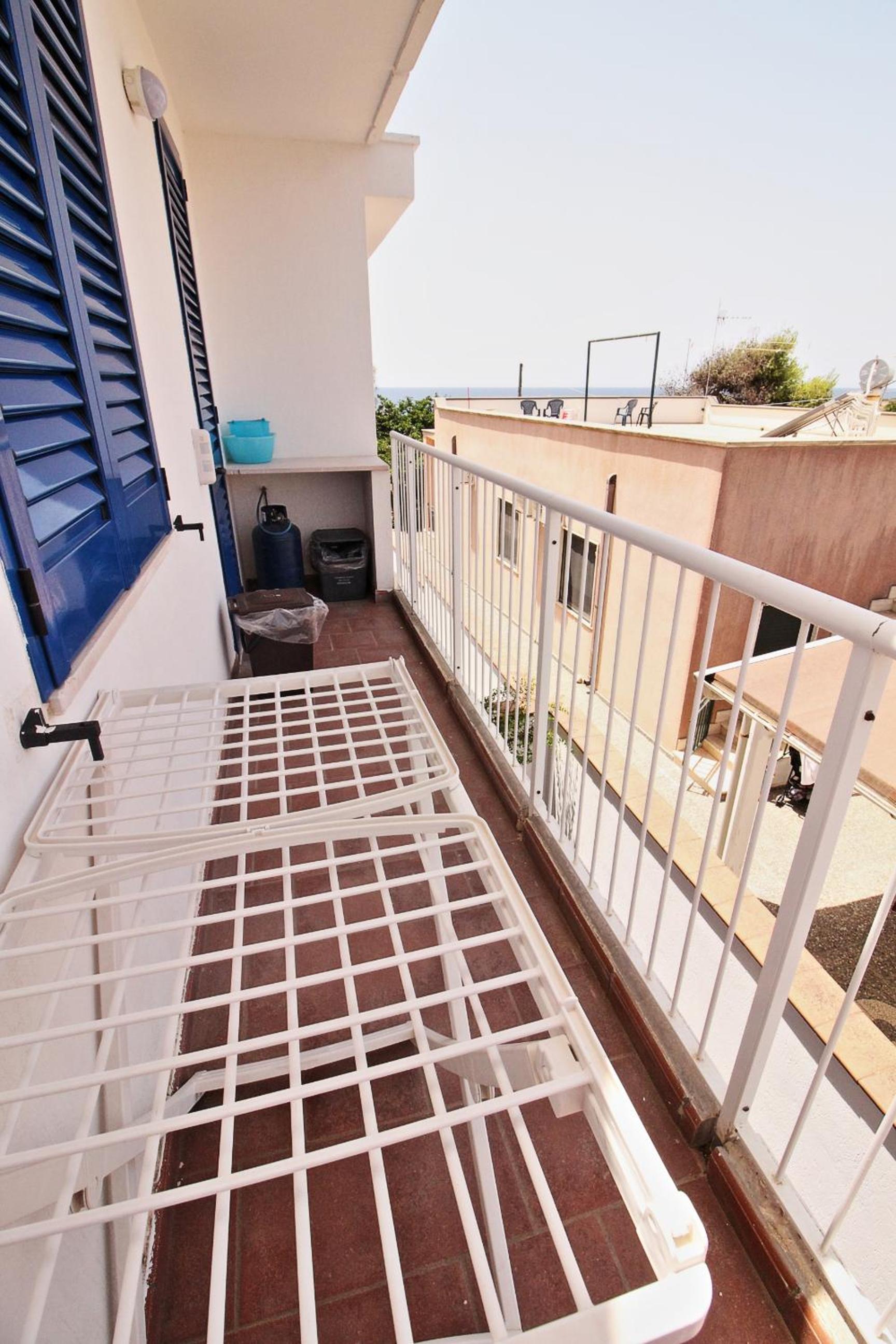 Apartment with Balcony photo 2