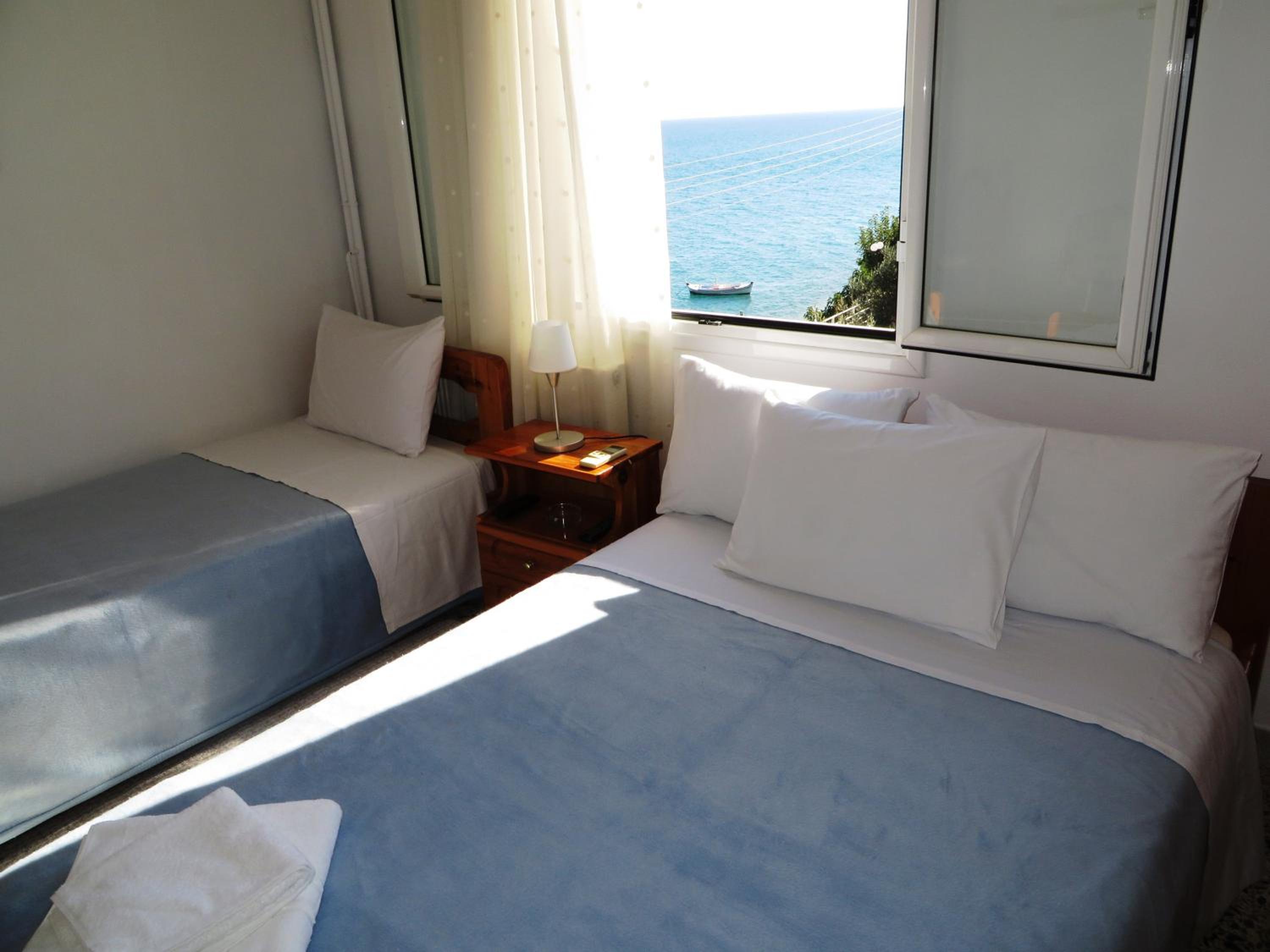 One-Bedroom Apartment with Balcony and Garden View photo 1