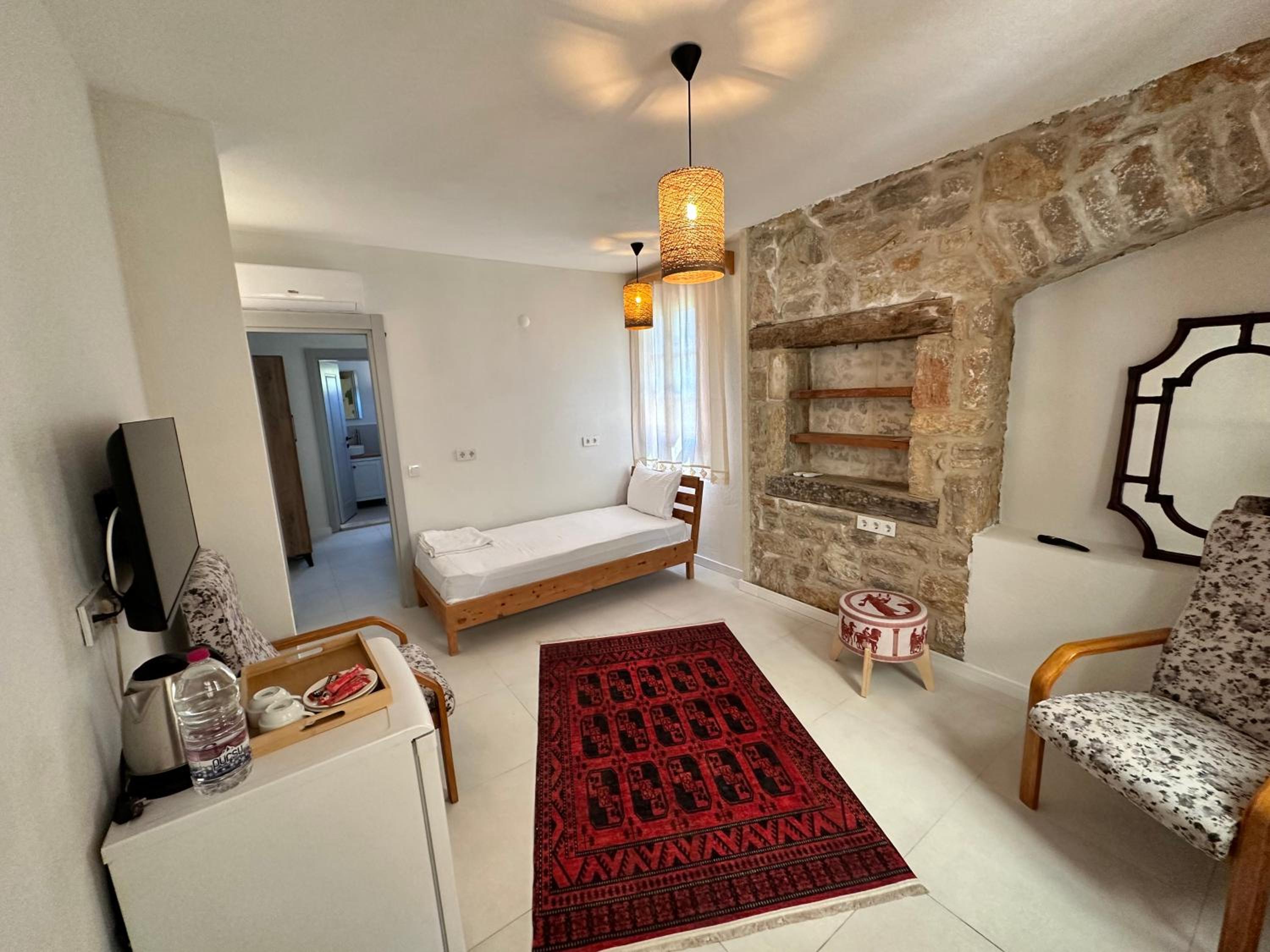 Triple Room with Terrace - Photo 3