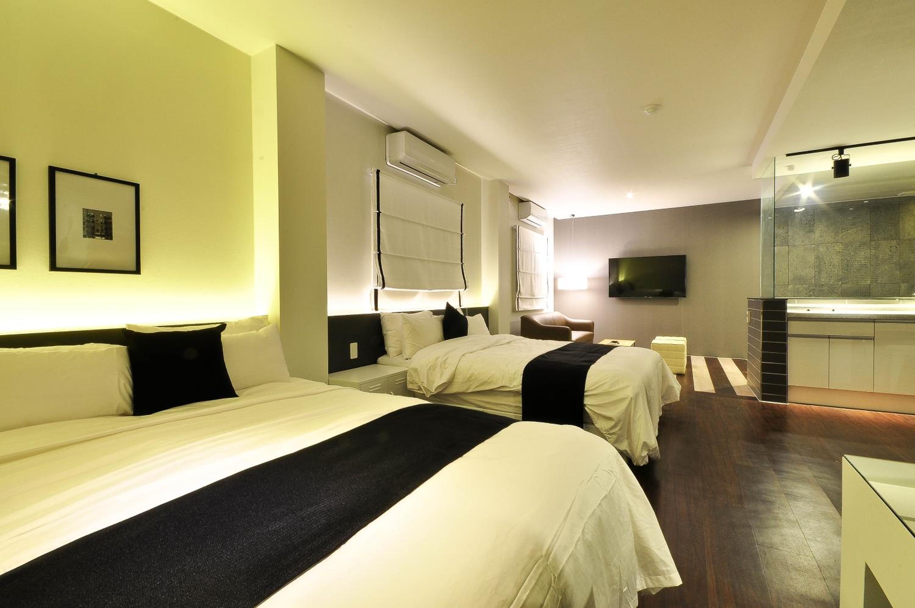 Condo A - Photo 2
