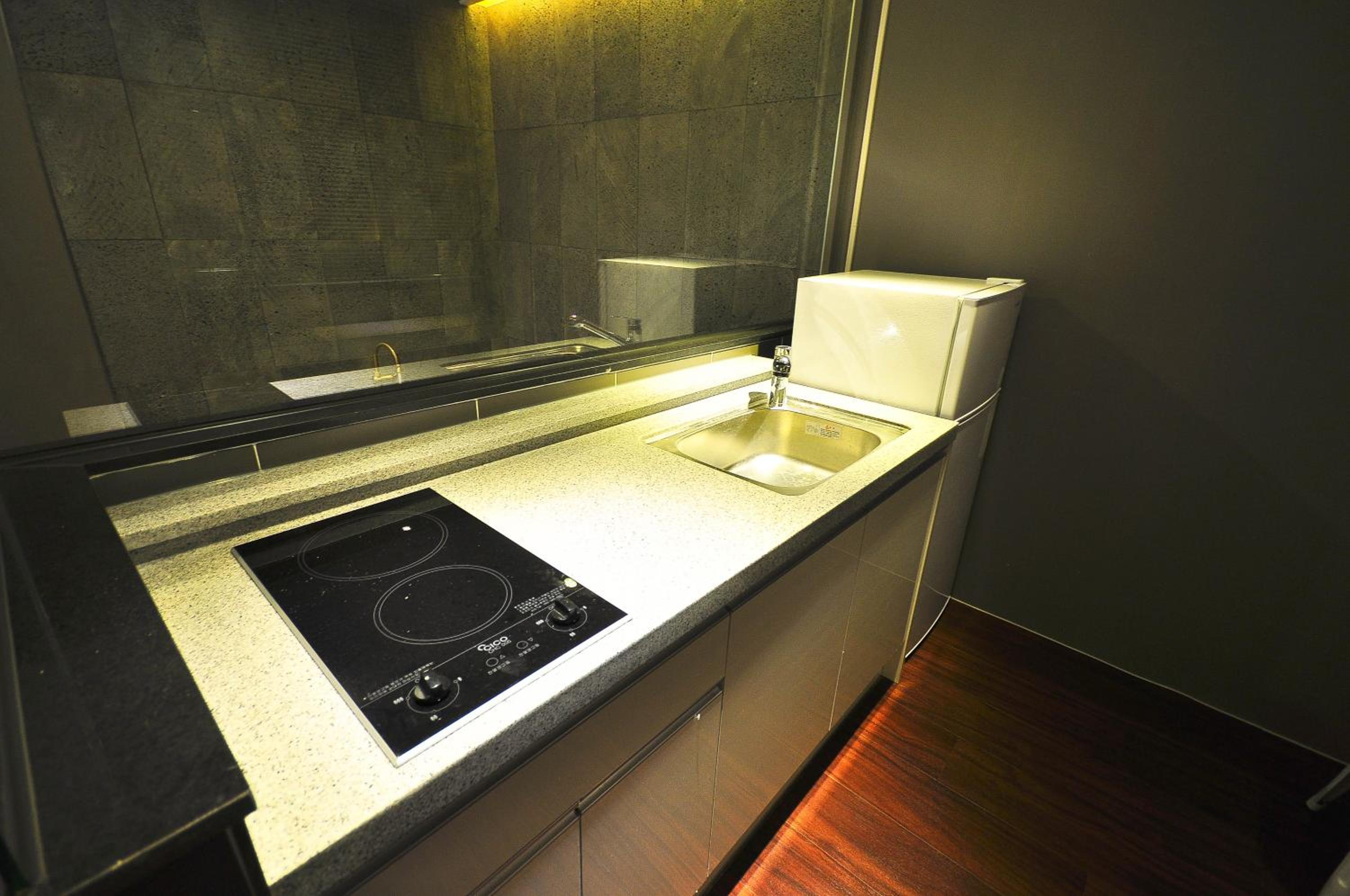 Condo A - Photo 8