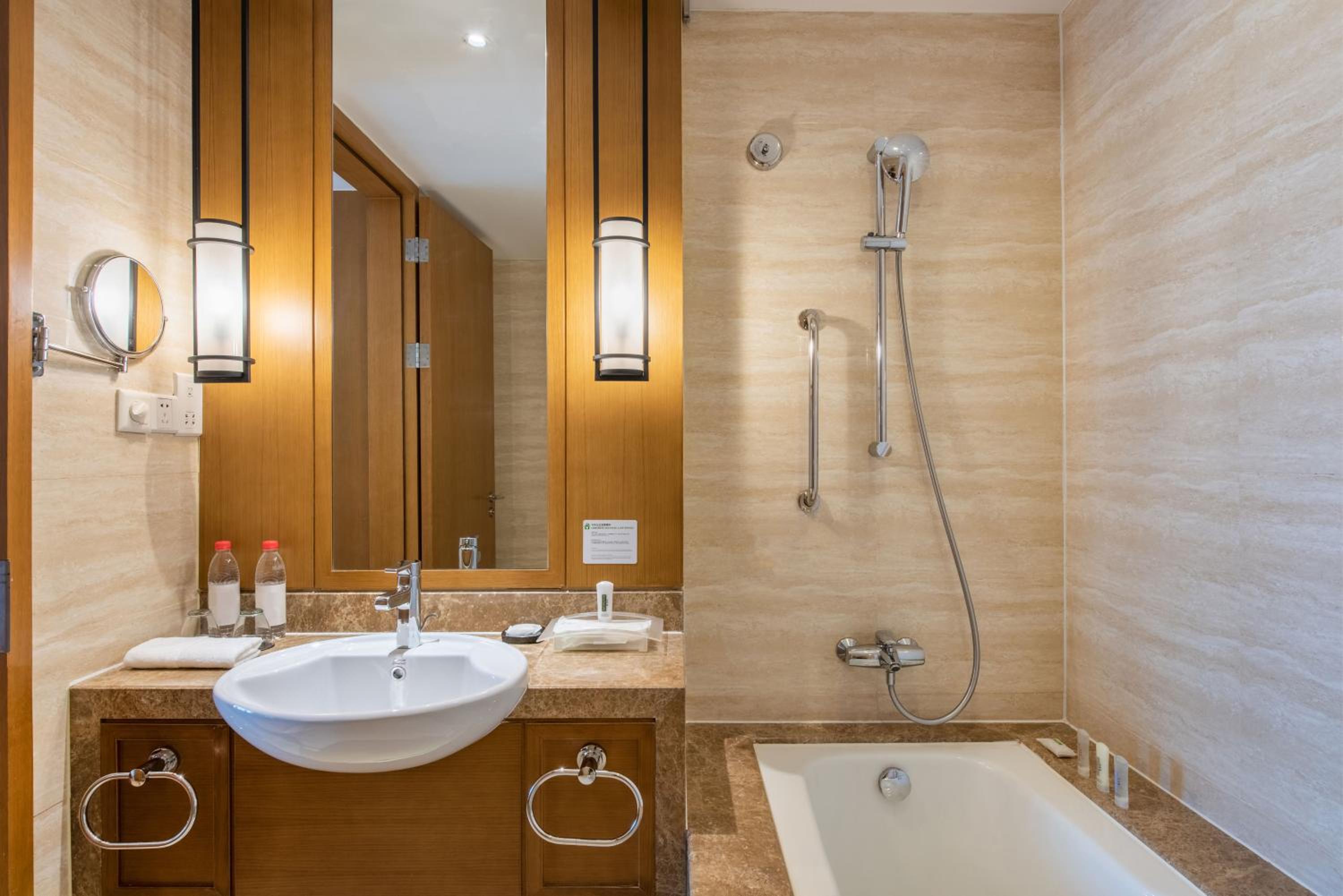 Two-Bedroom Suite photo 1