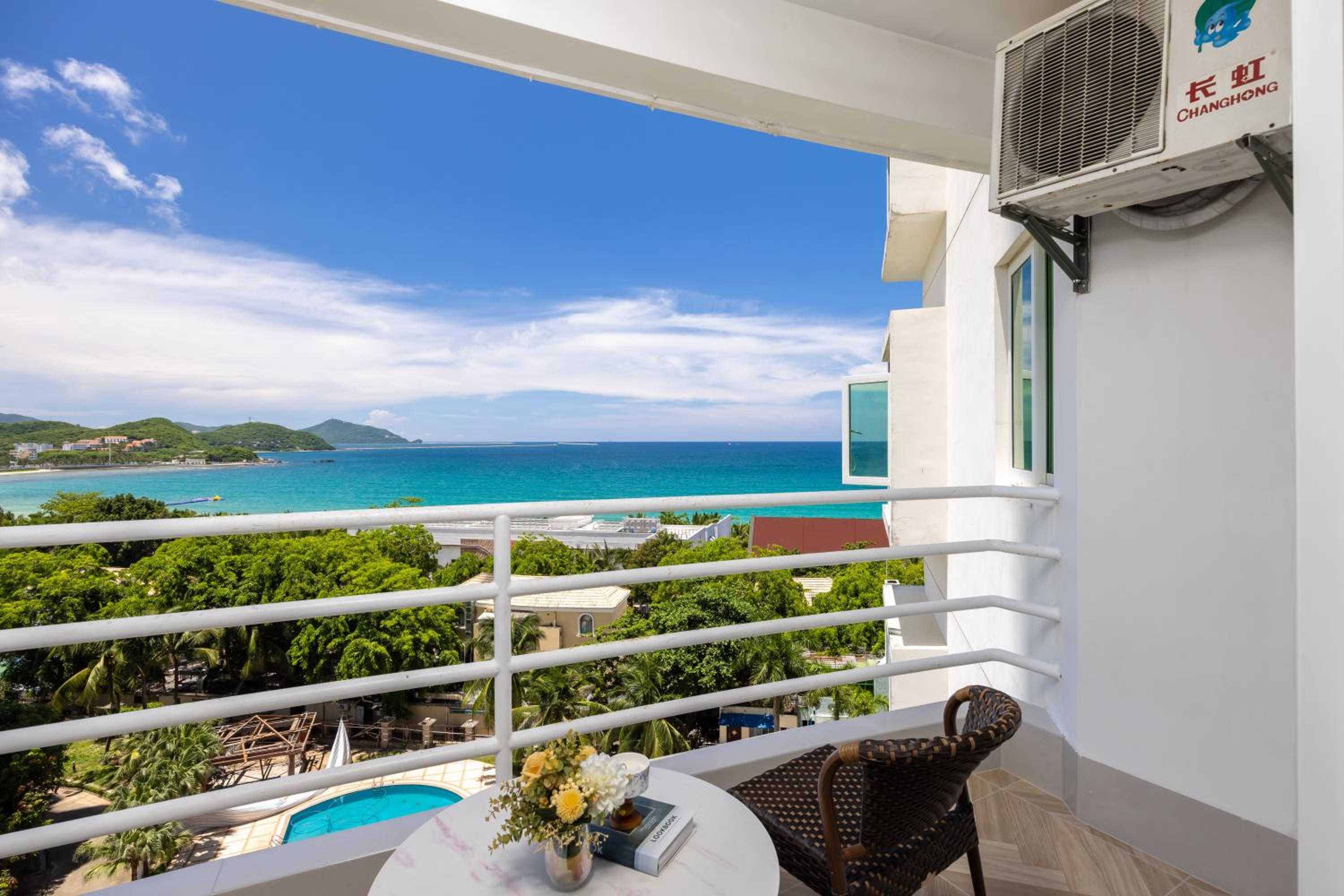 Apartment with Sea View - Photo 14