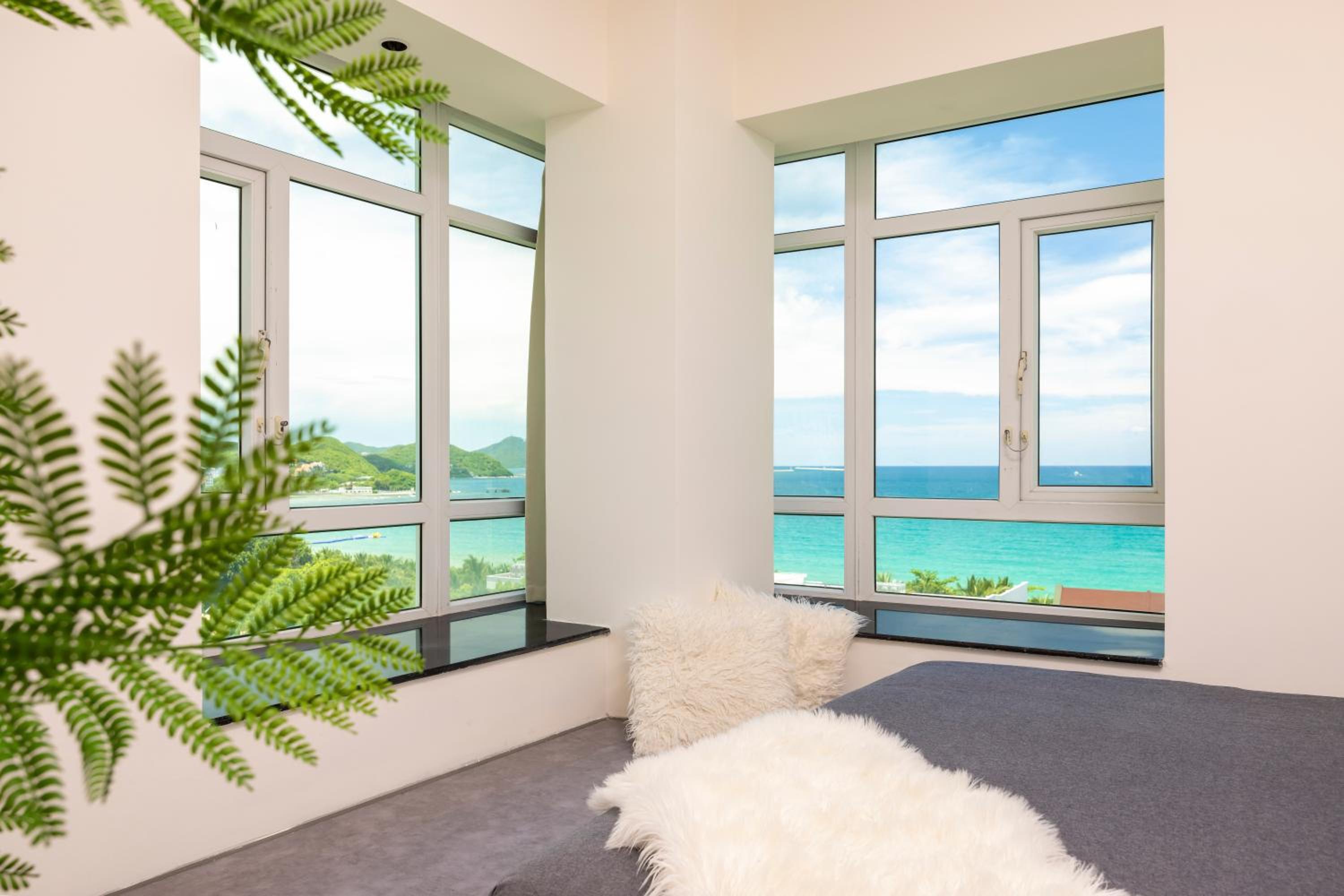 Apartment with Sea View - Photo 6