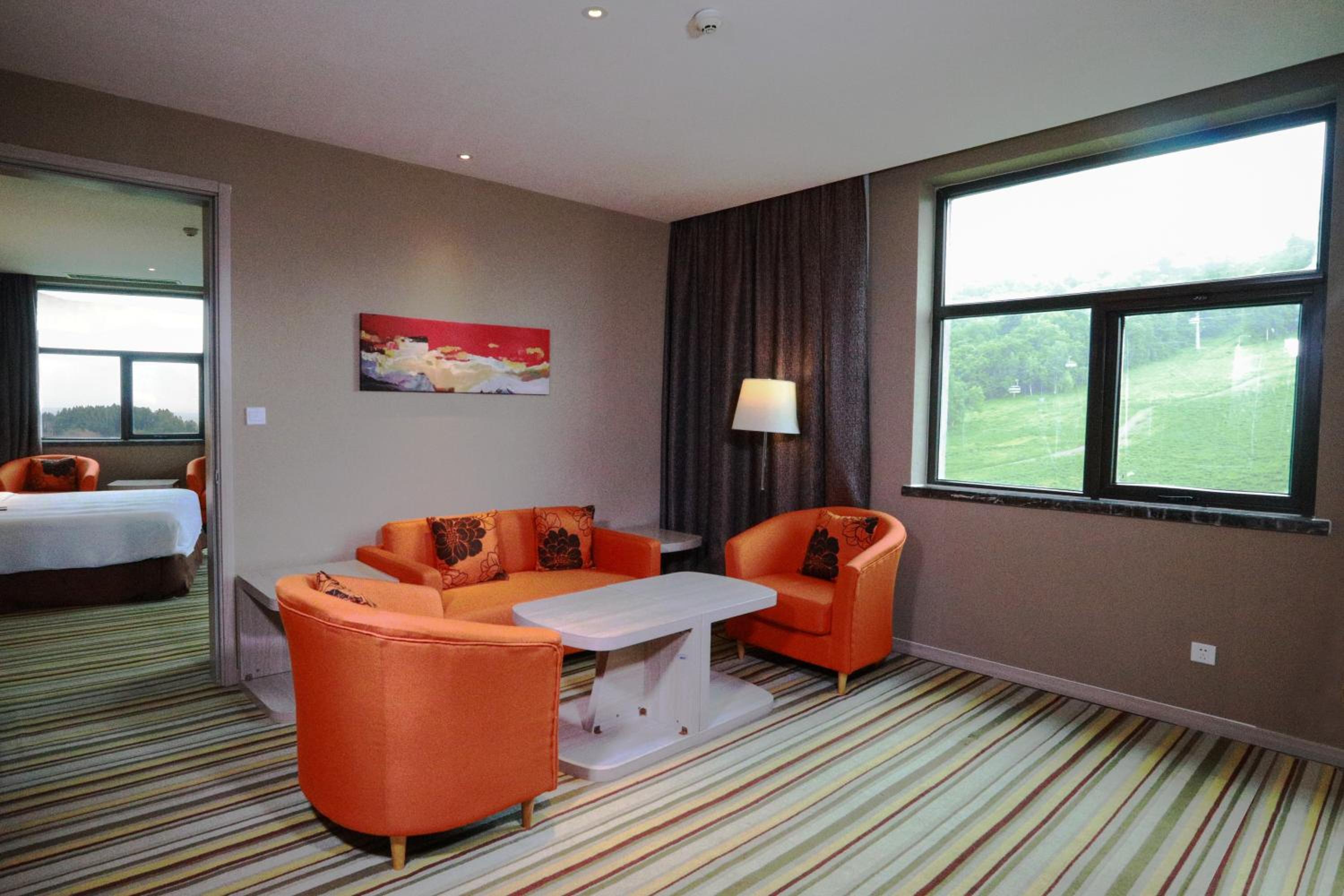 One-Bedroom Suite