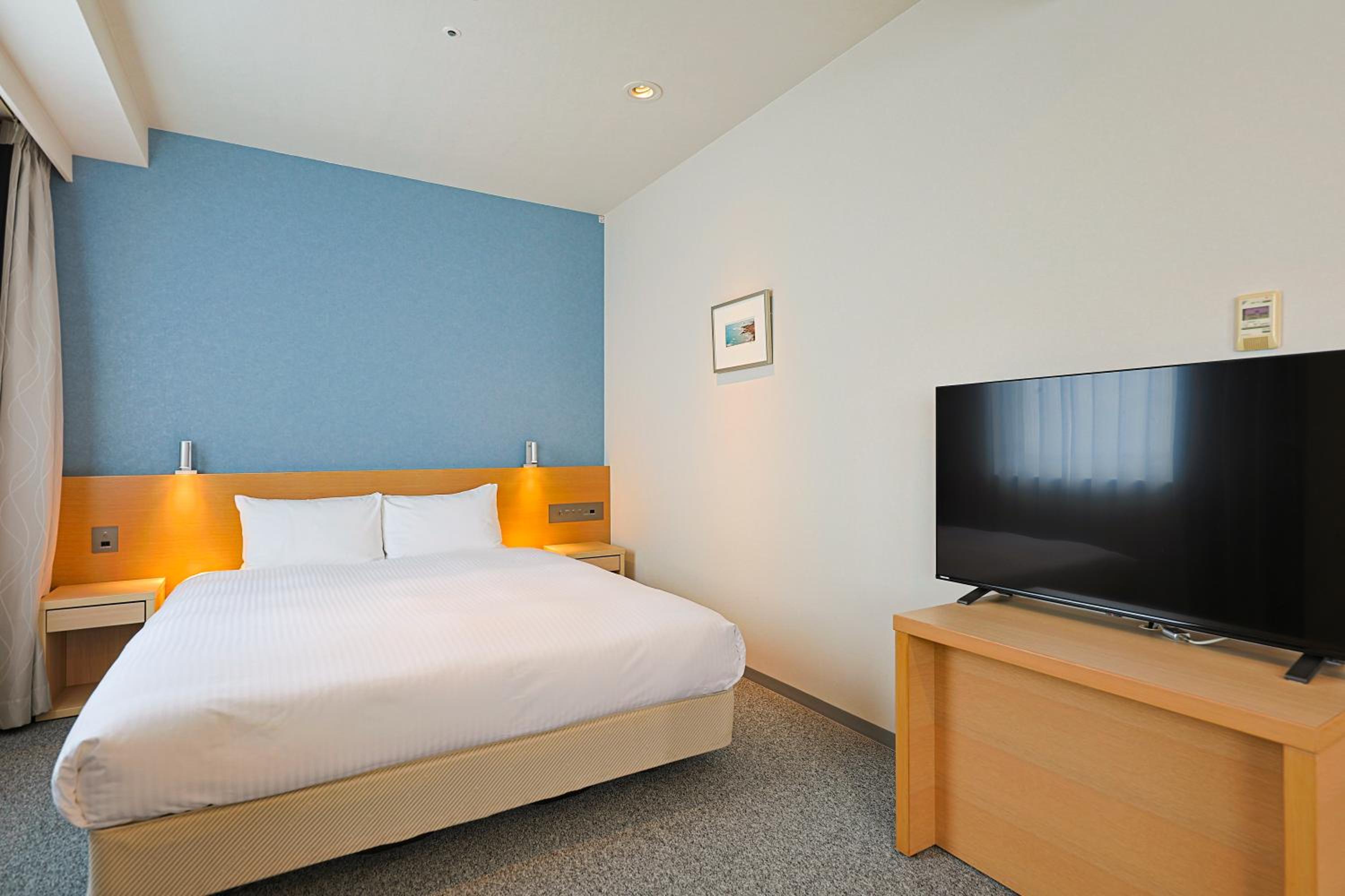 Deluxe Double Room (1 Adult) - Non-Smoking - Photo 4