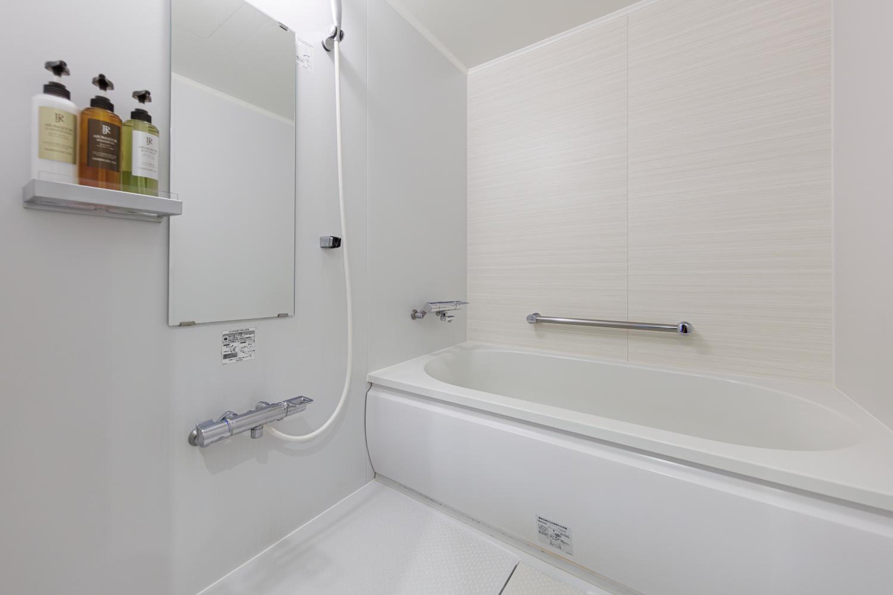 Deluxe Double Room (1 Adult) - Non-Smoking - Photo 9