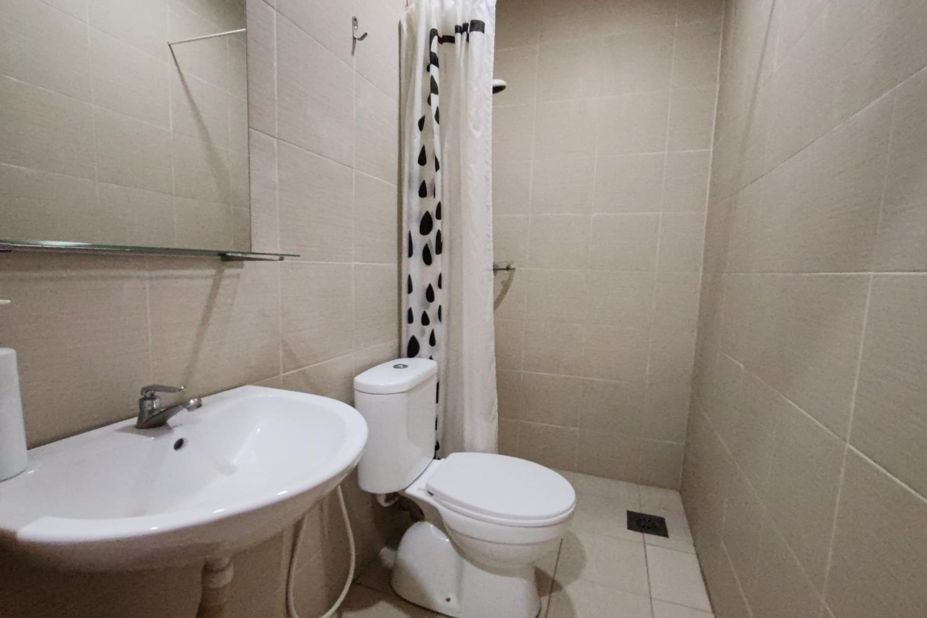 Standard Twin Room - Photo 4