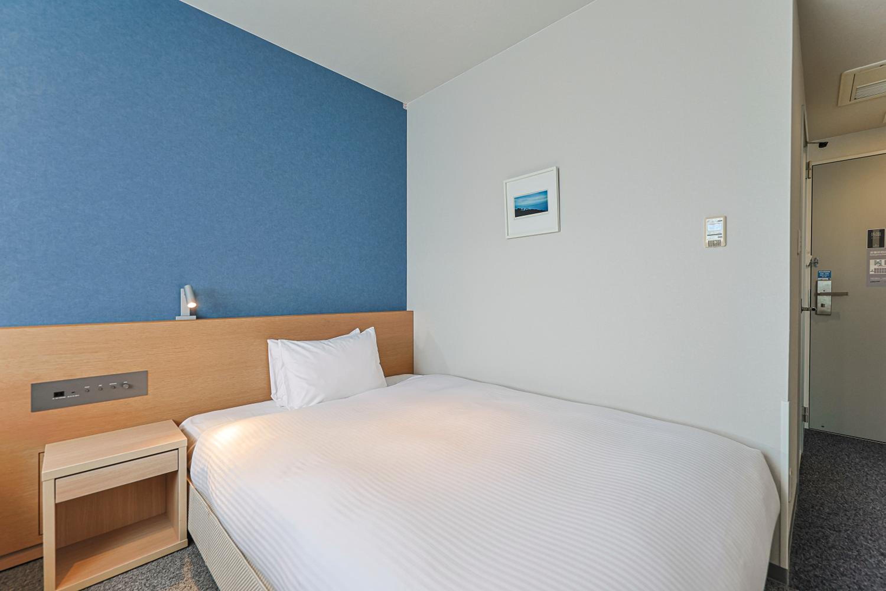 Standard Double Room (1 Adult) - Non-Smoking - Photo 10