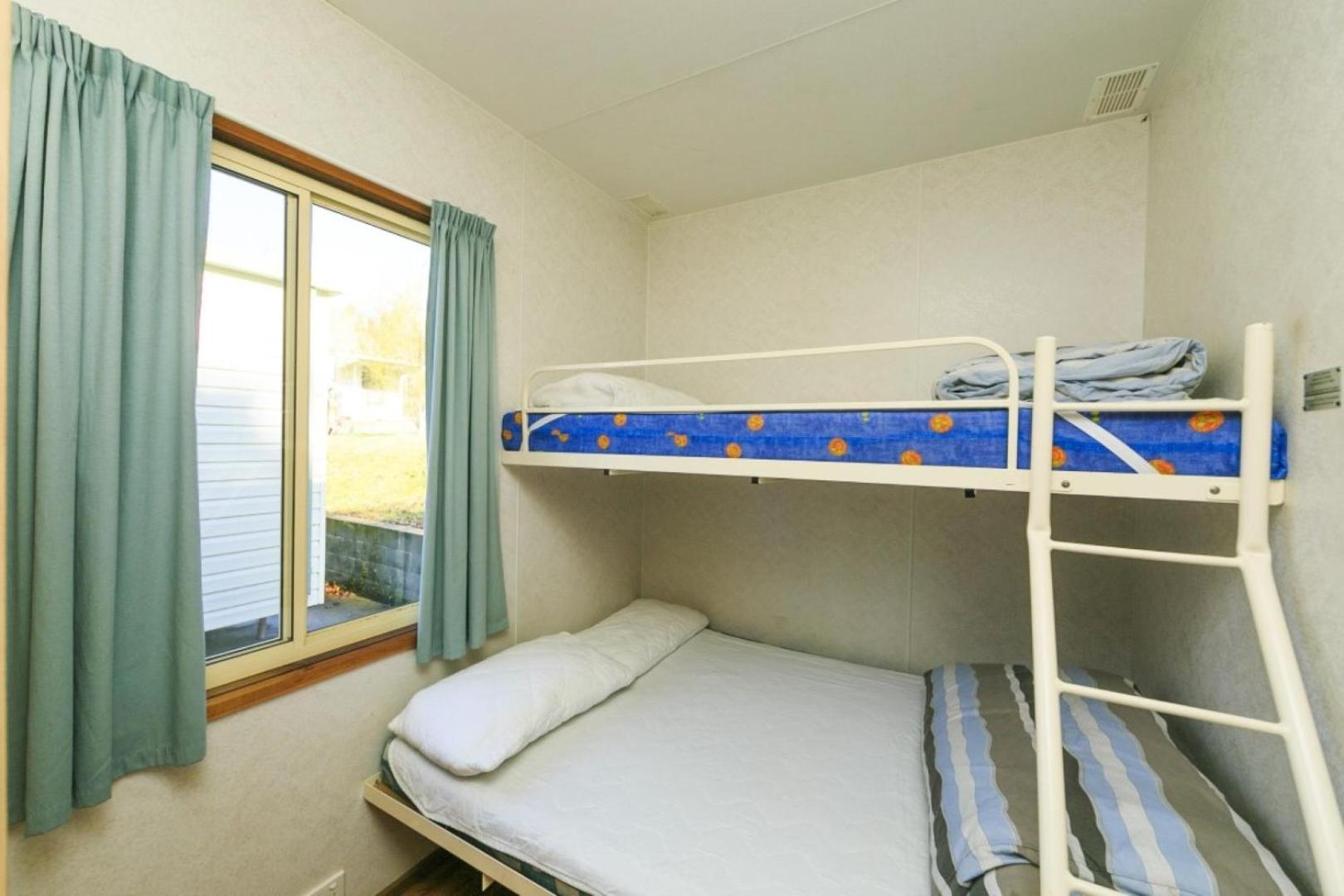 Standard Bungalow - Photo 2