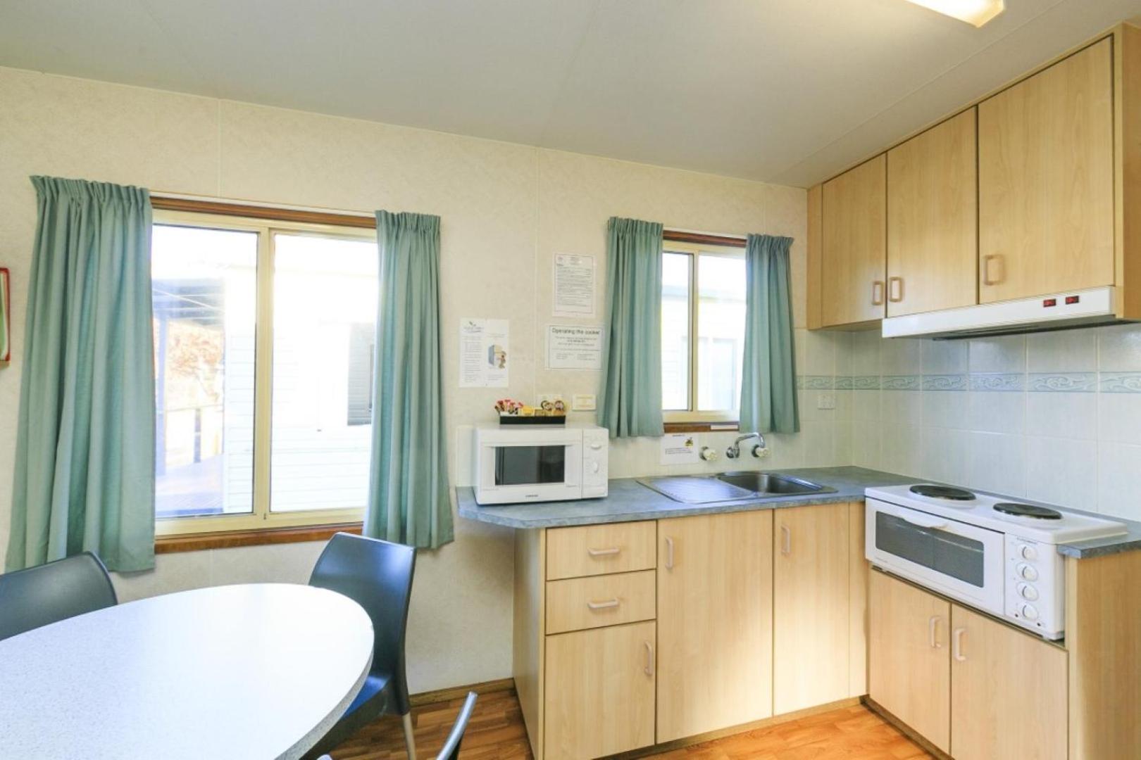 Standard Bungalow - Photo 4