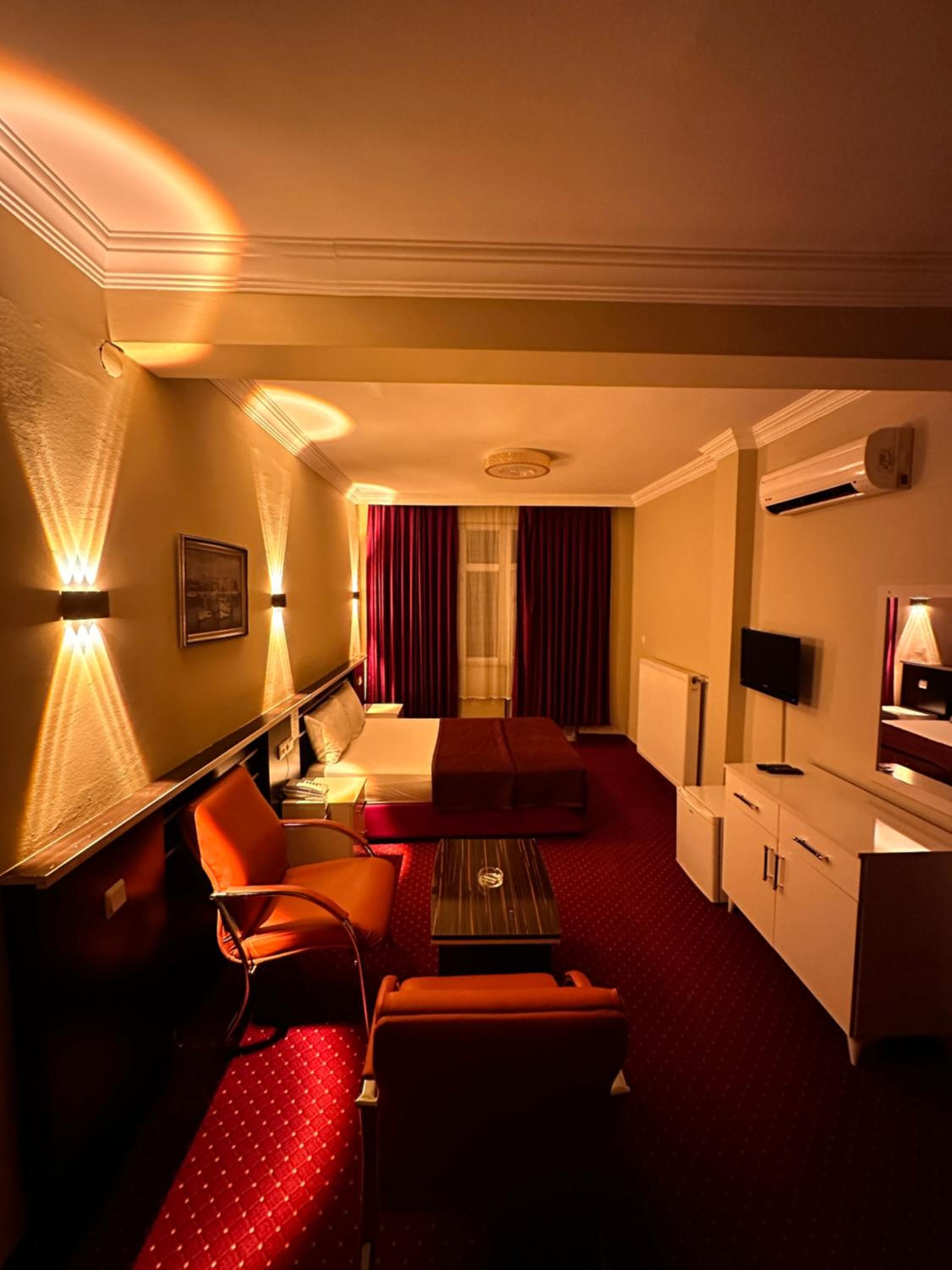 Large Double Room