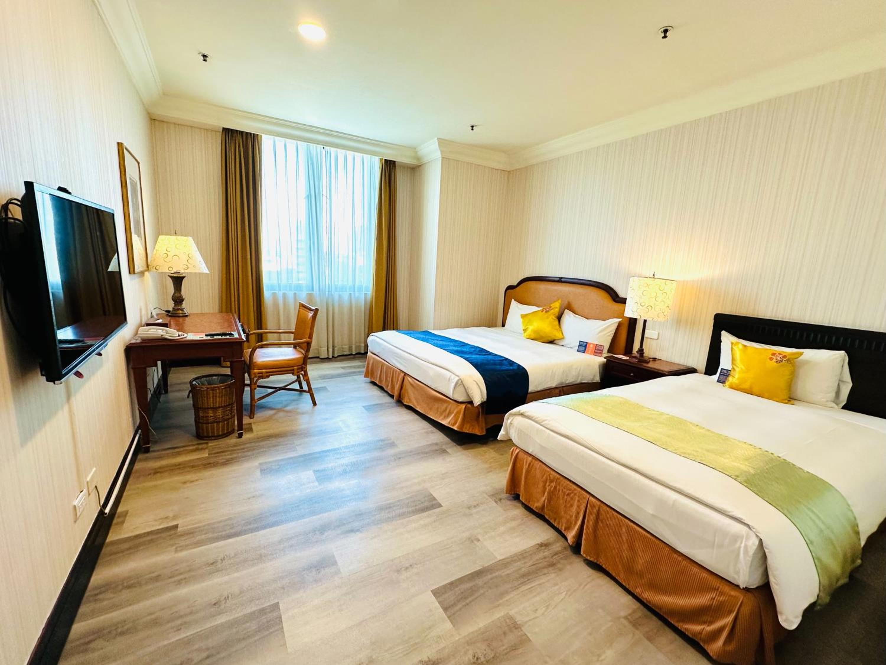 Triple Room with View