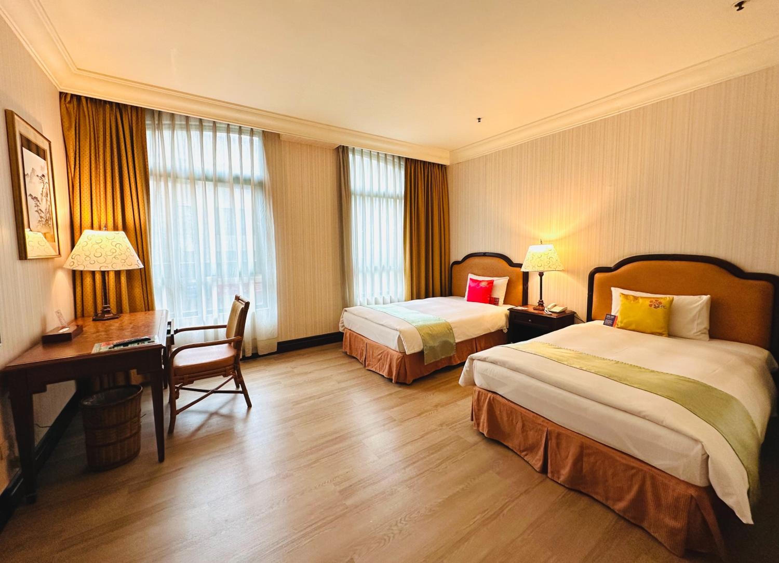 Standard Double or Twin Room photo 1