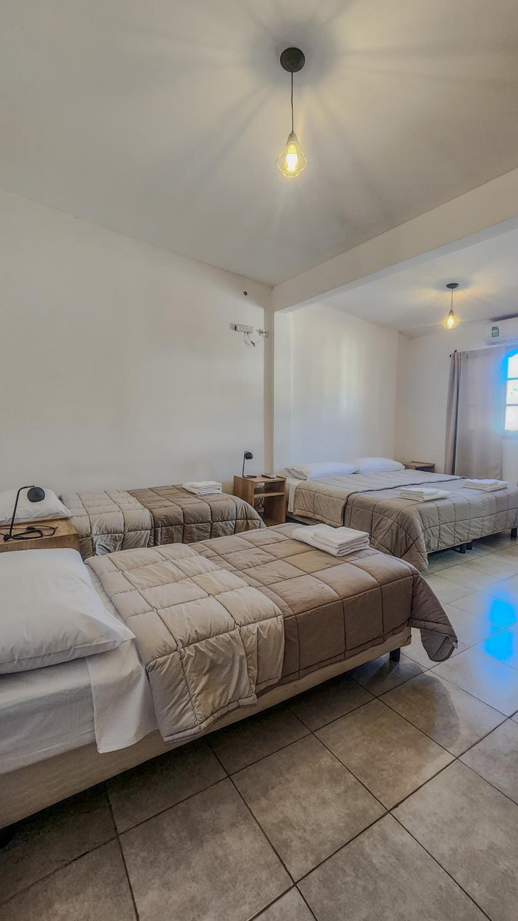 Quadruple Room with Private Bathroom photo 2