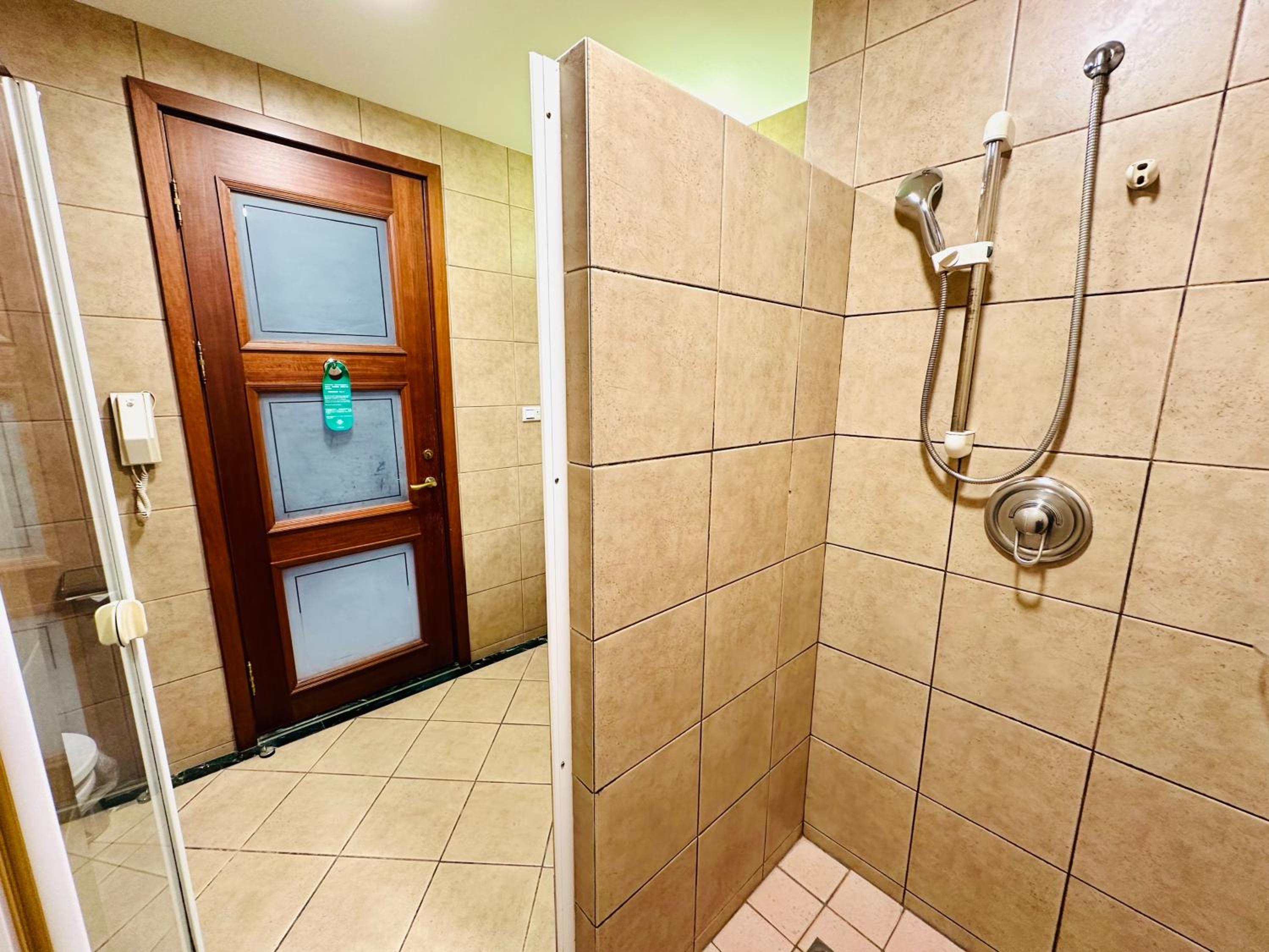 Deluxe Quadruple Room photo 3