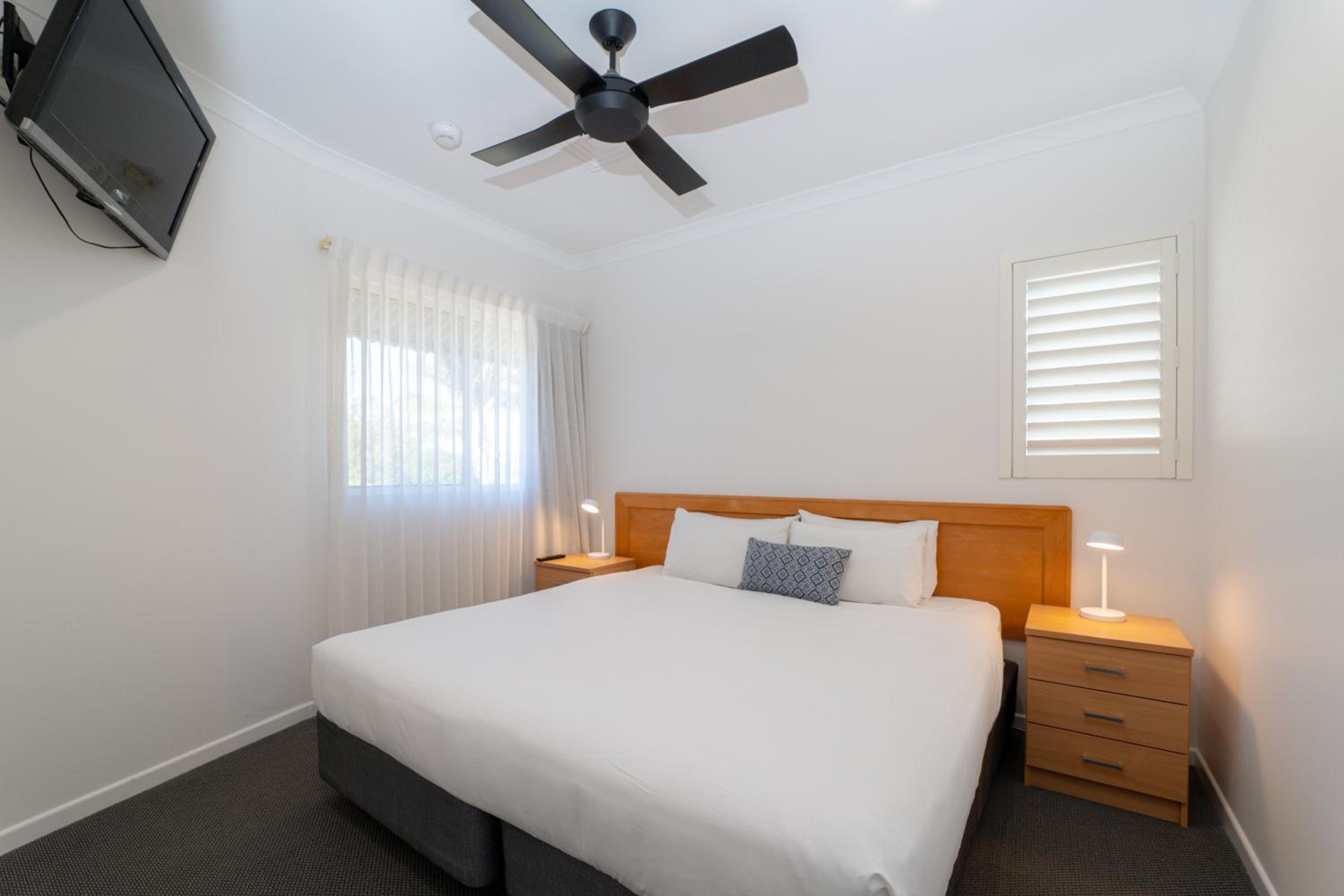 One-Bedroom Apartment - Photo 44