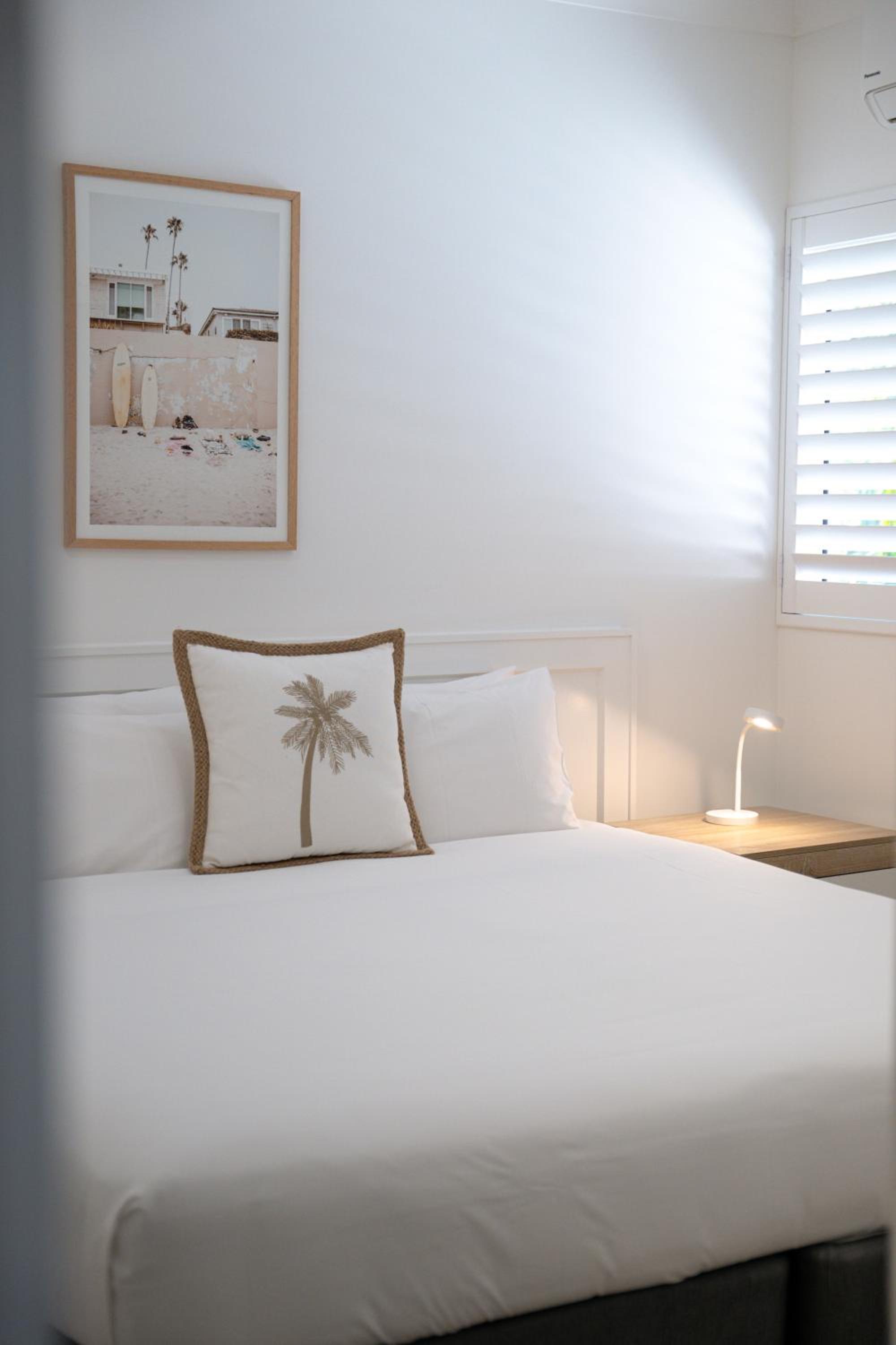 One-Bedroom Apartment - Photo 17