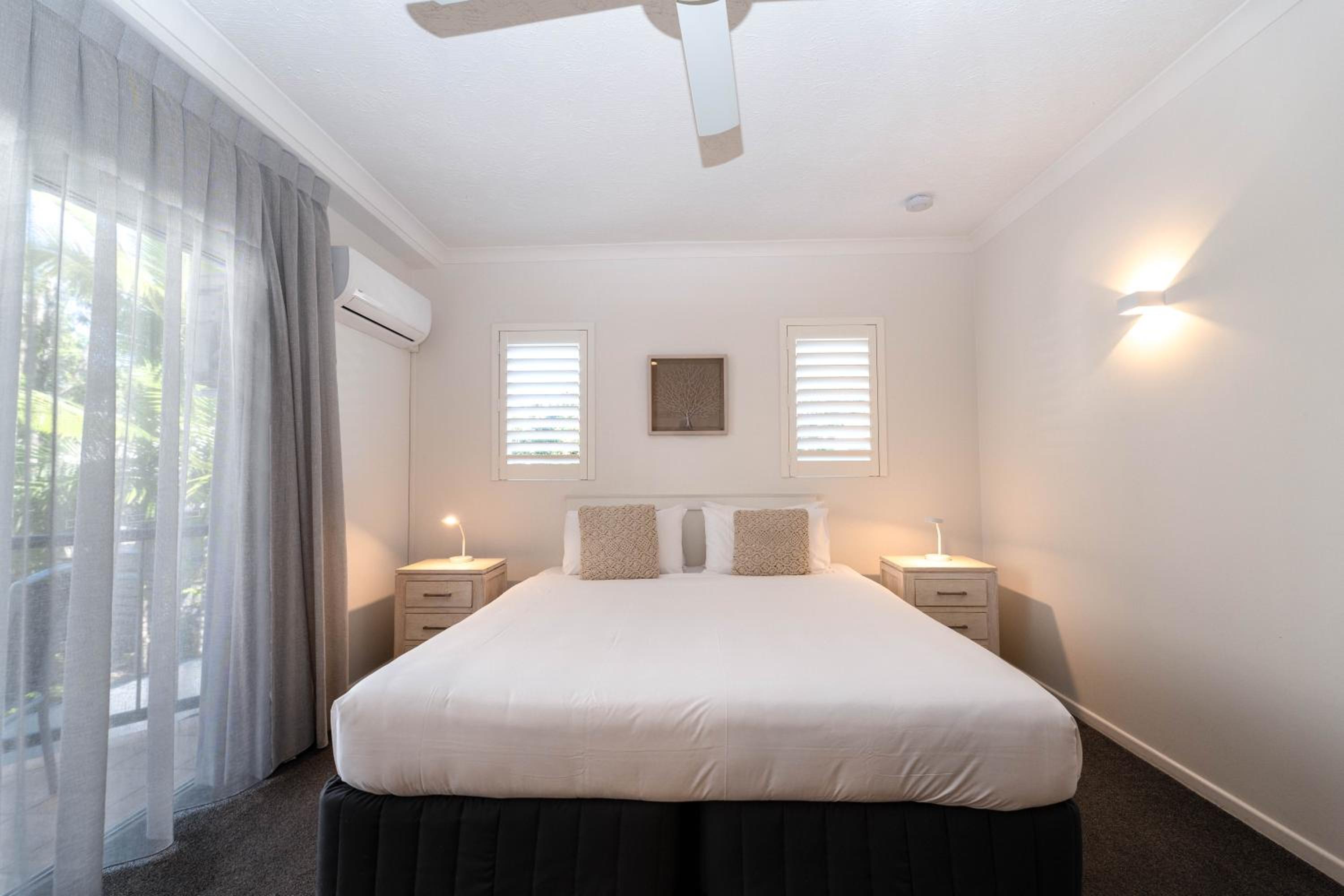 Two-Bedroom Apartment - Photo 28