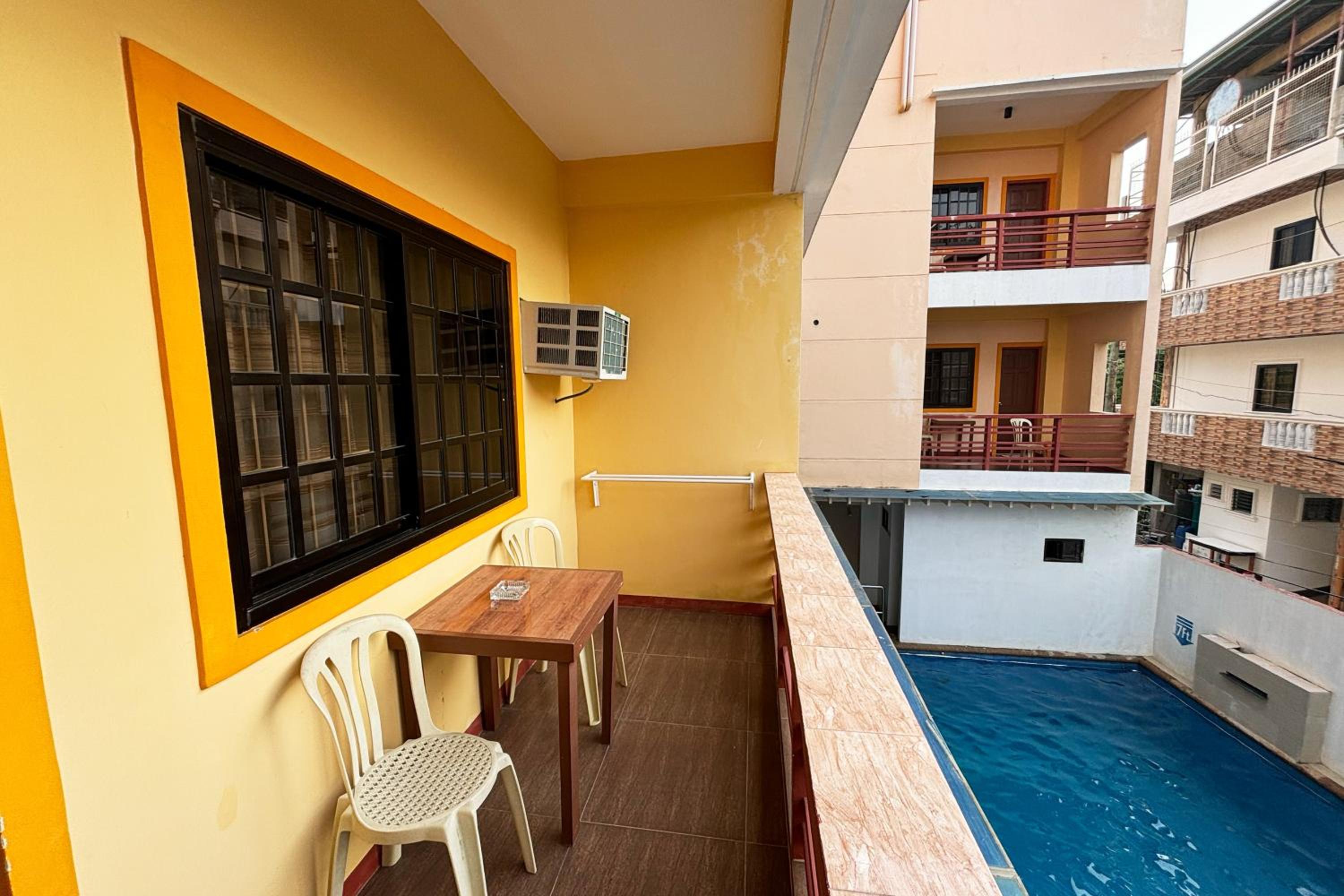 Deluxe Double Room - Photo 5