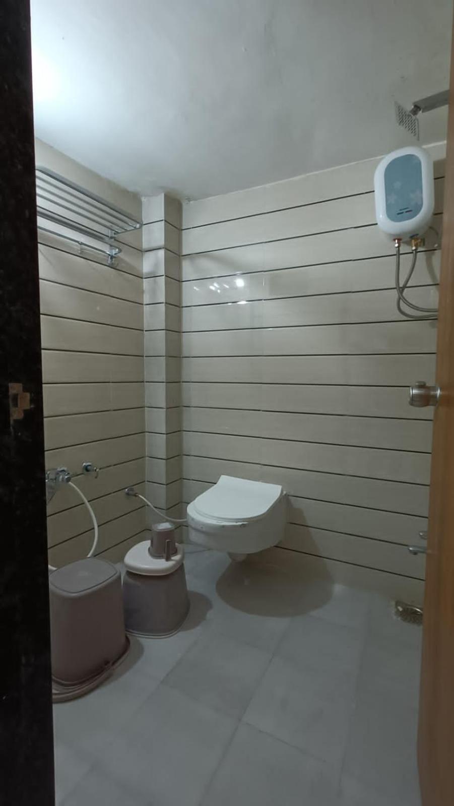 Double Room With Private Bathroom photo 2
