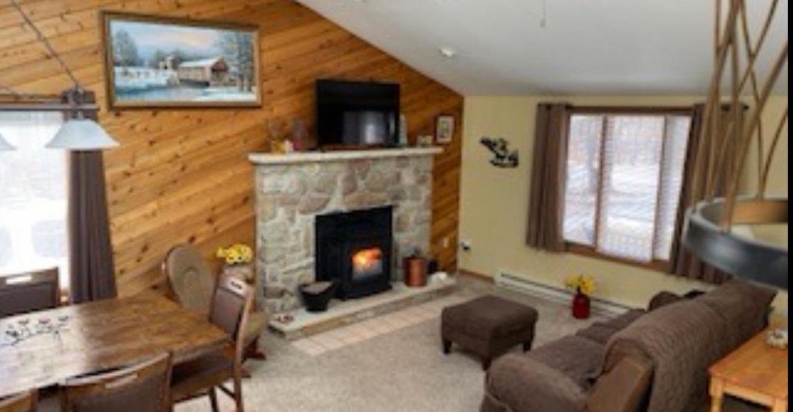 Family Room photo 1