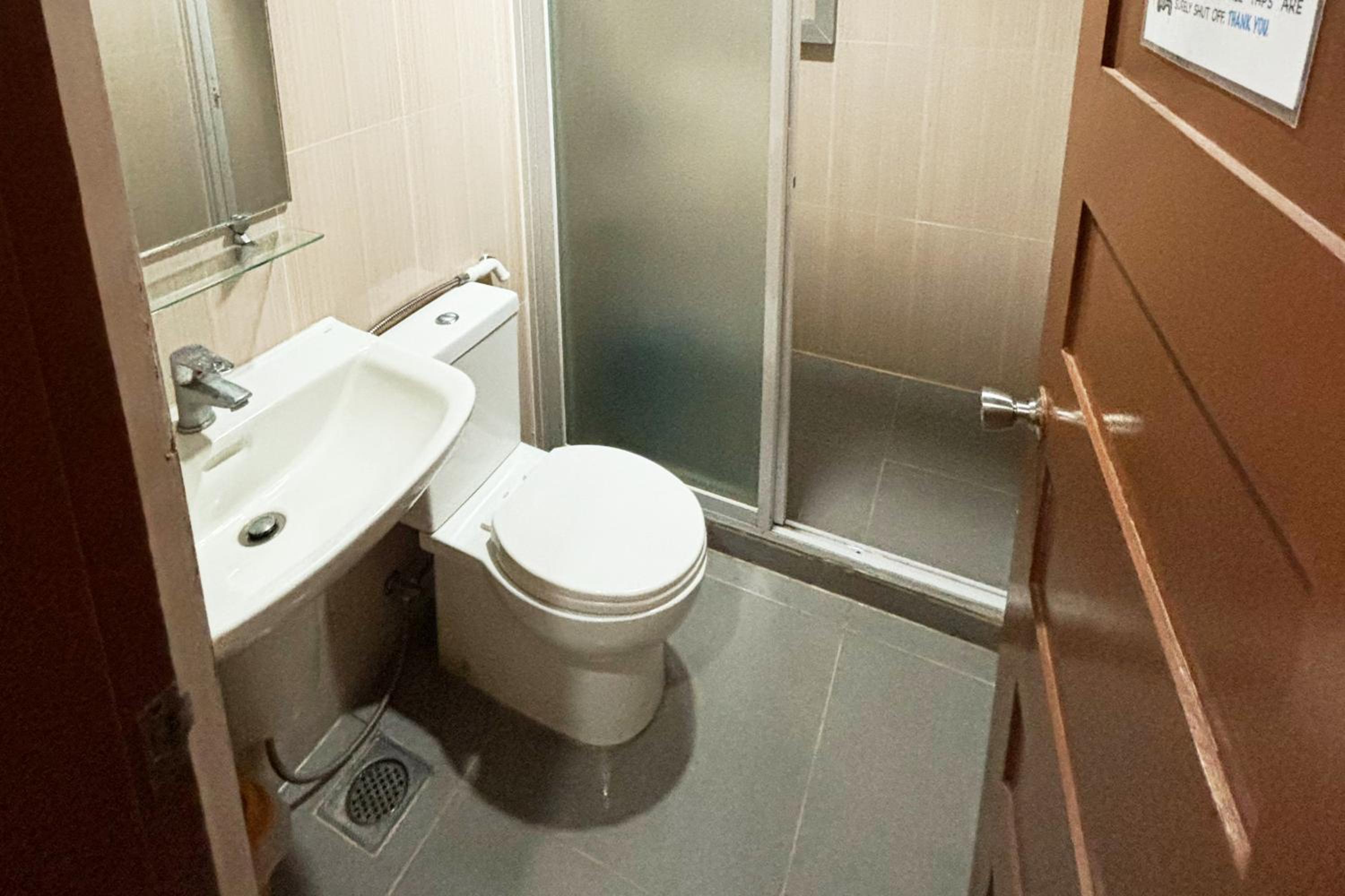 Standard Quadruple Room - Photo 6