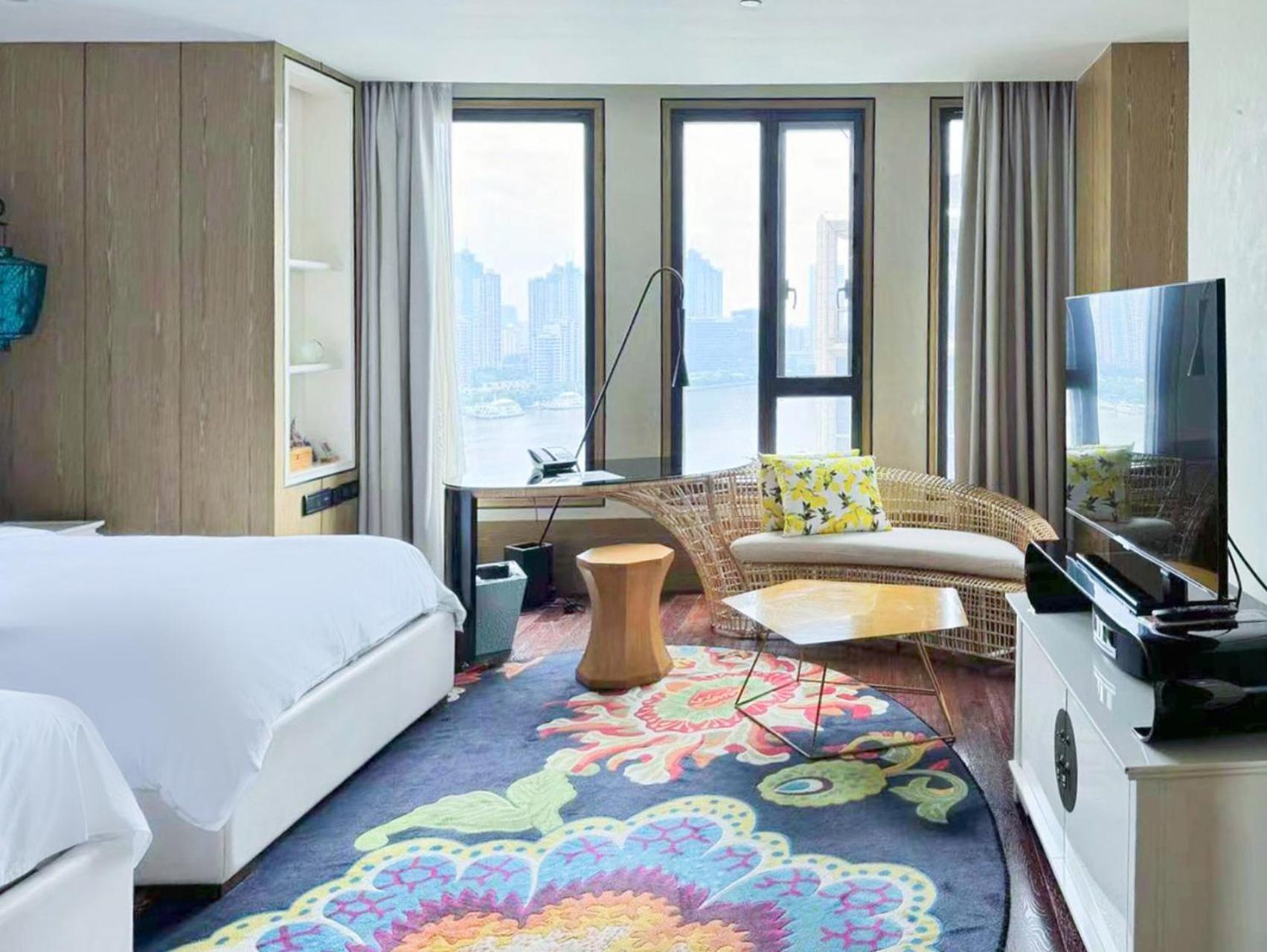 Standard Twin Room with River View