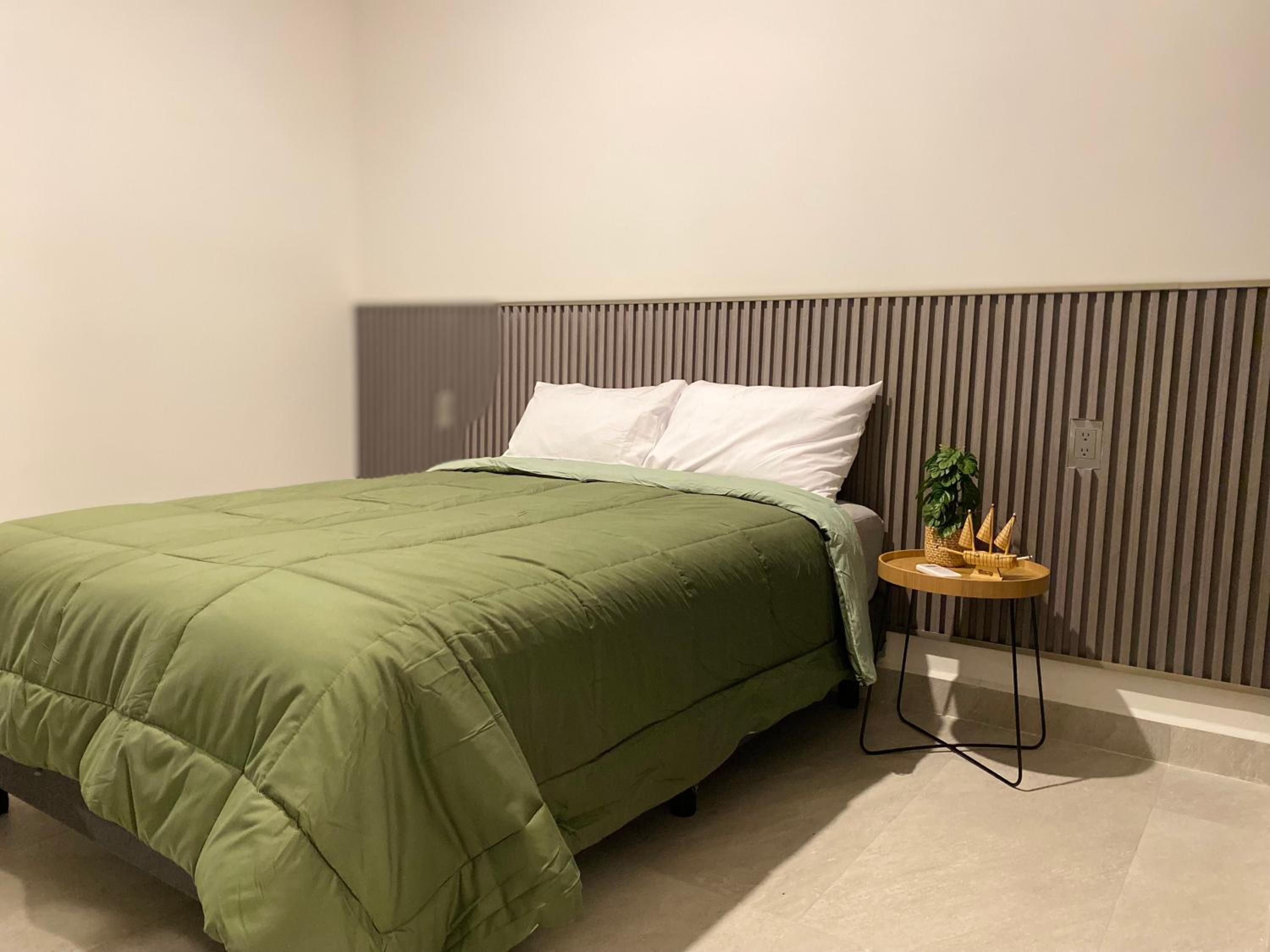 Two-Bedroom Apartment with Balcony photo 3