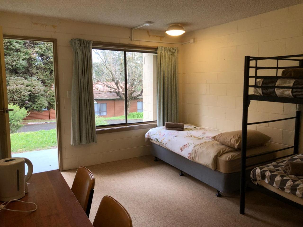 Triple Room with Private Bathroom photo 3