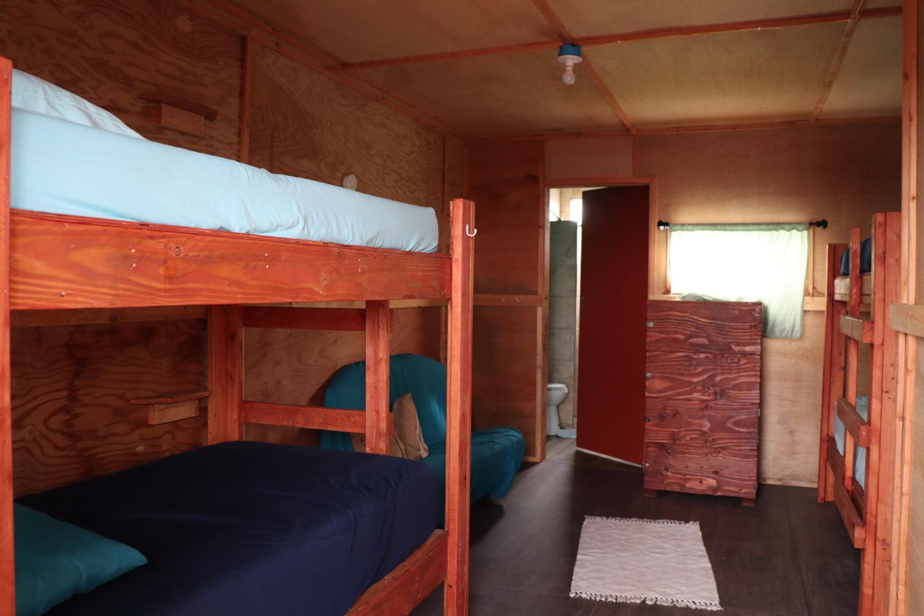 Bed in 4-Bed Mixed Dormitory Room photo 2