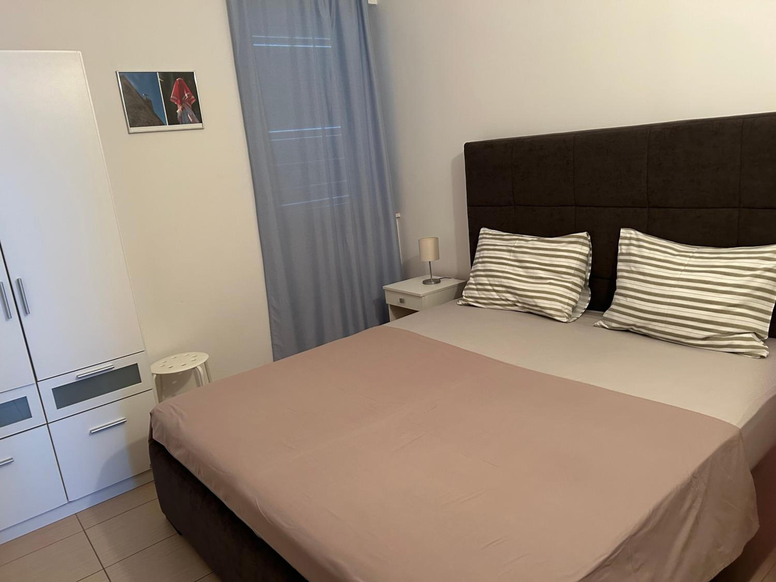 One-Bedroom Apartment with Terrace and Sea View photo 1