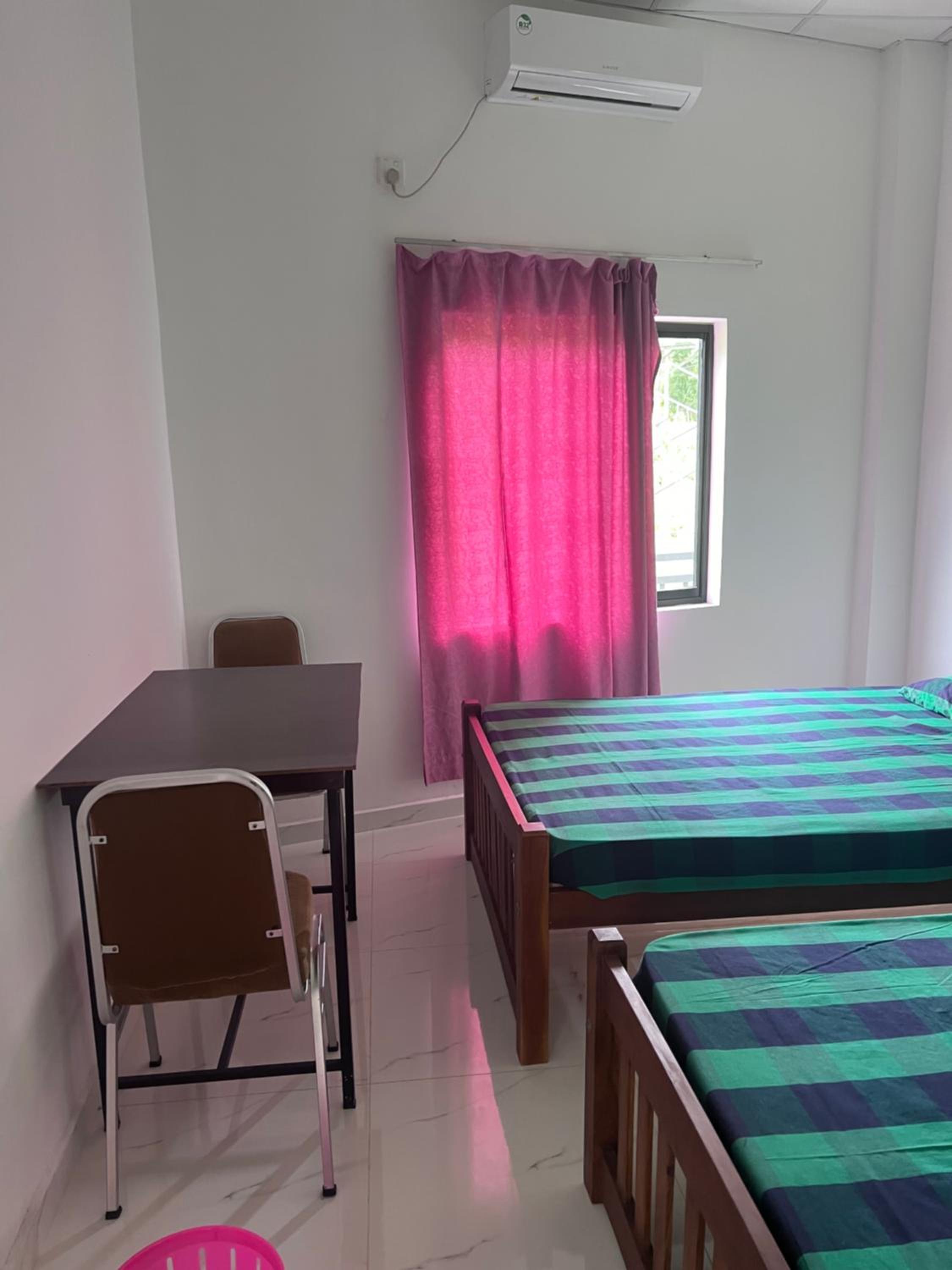 Budget Double Room photo 2