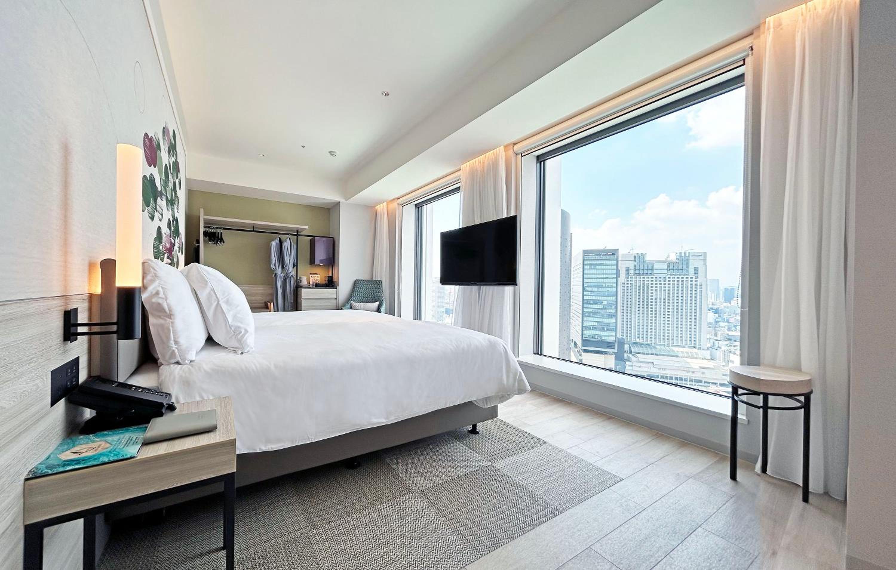 Deluxe Twin Room - Standard Floor - Photo 7