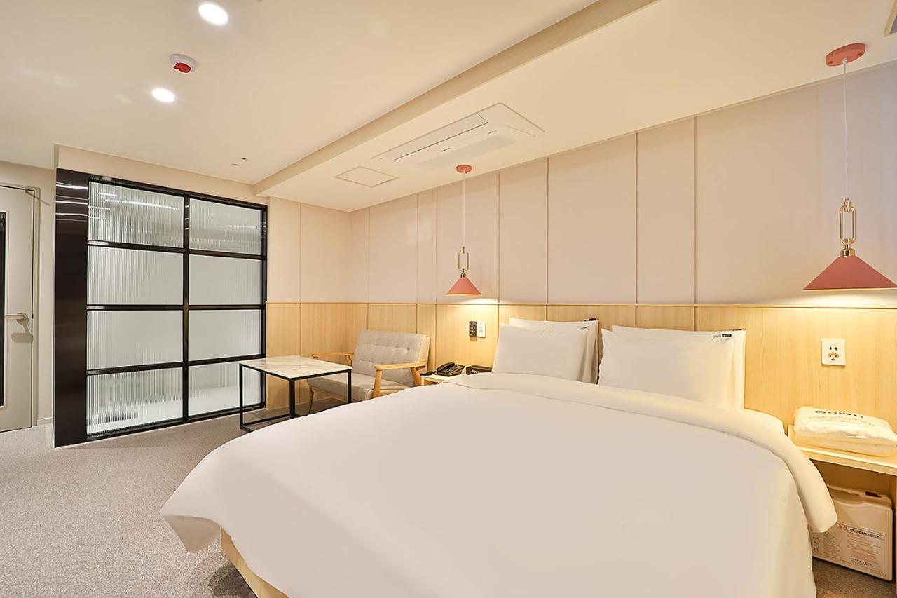 Deluxe Double Room - Photo 3