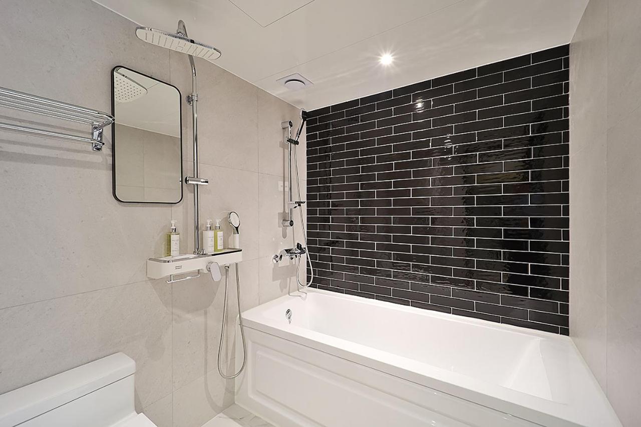 Superior Double Room - Photo 3