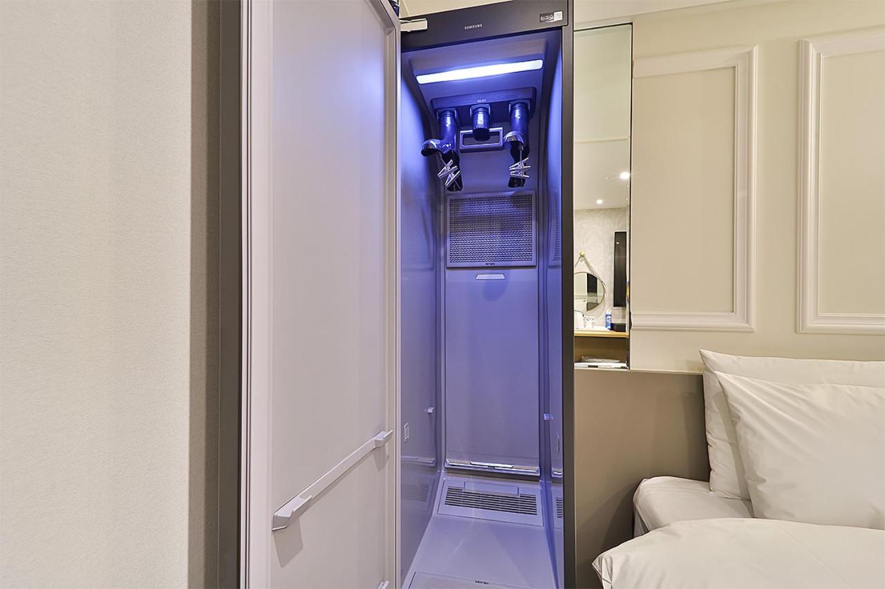 Twin Room - Photo 4