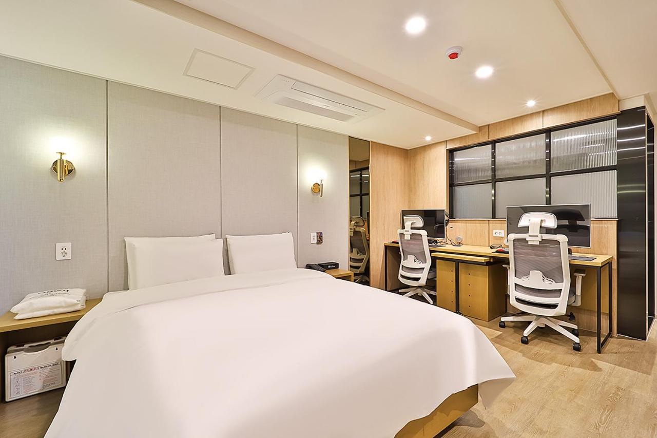 King Room - Photo 7