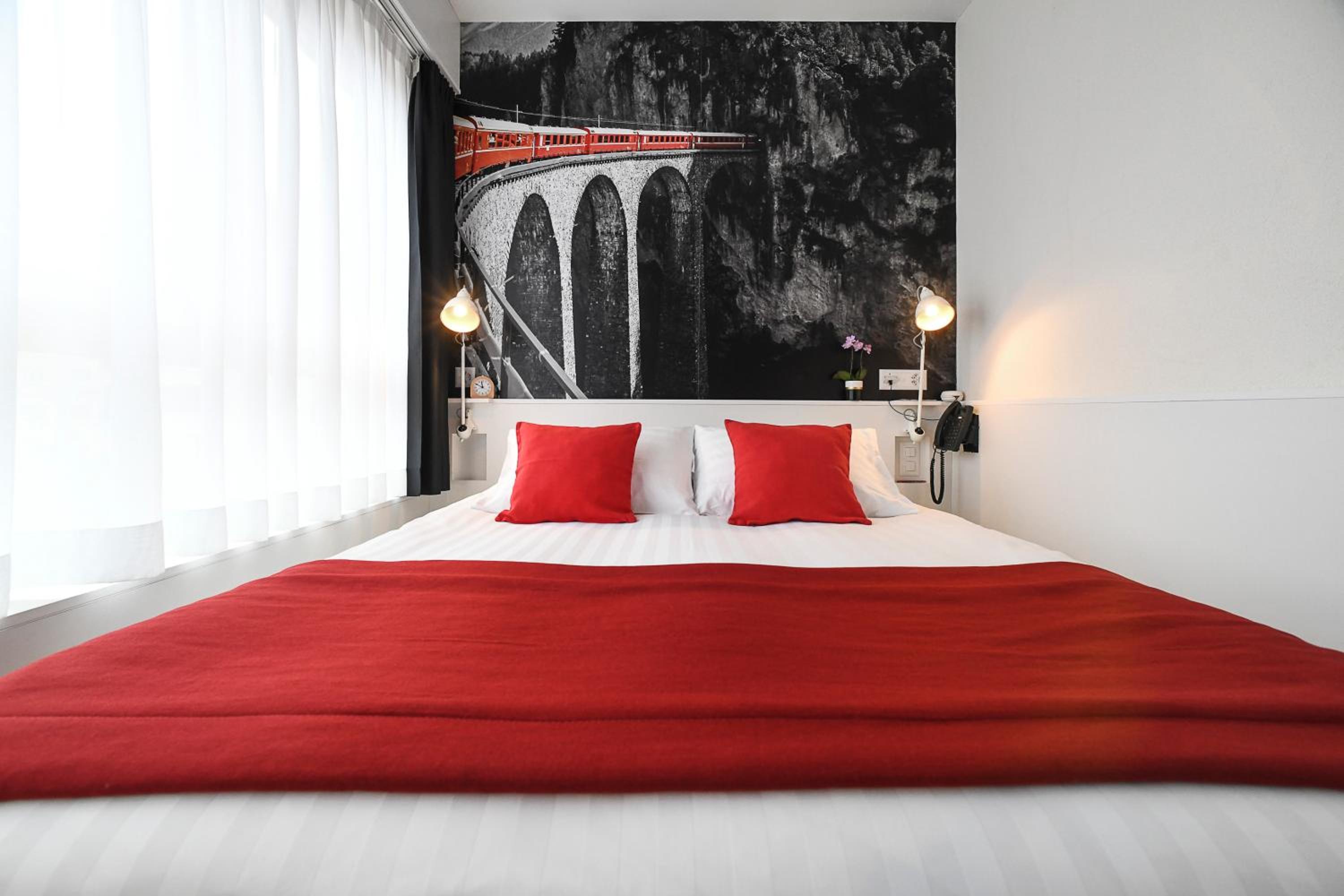 Available room