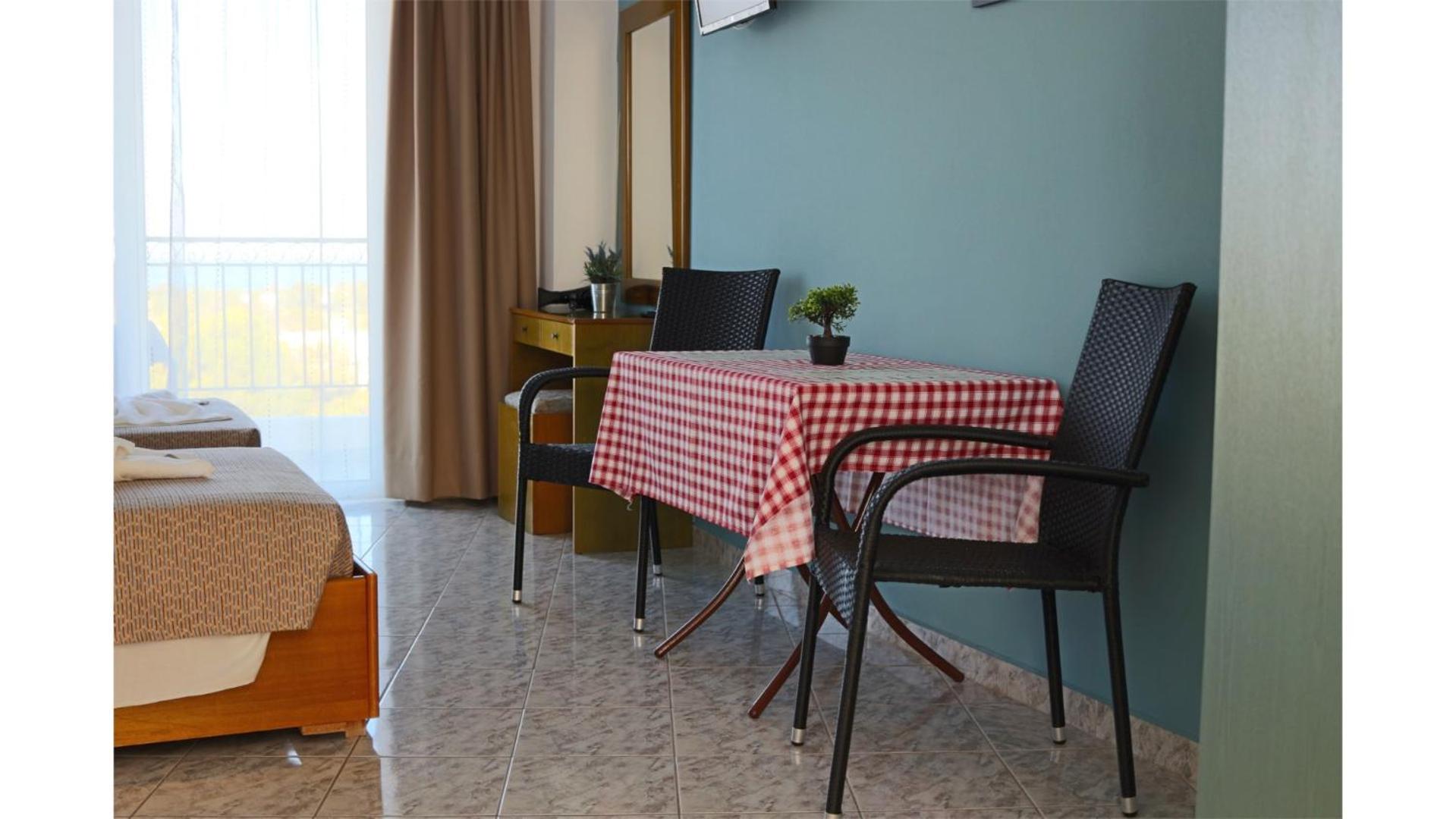 Studio with Sea View photo 3
