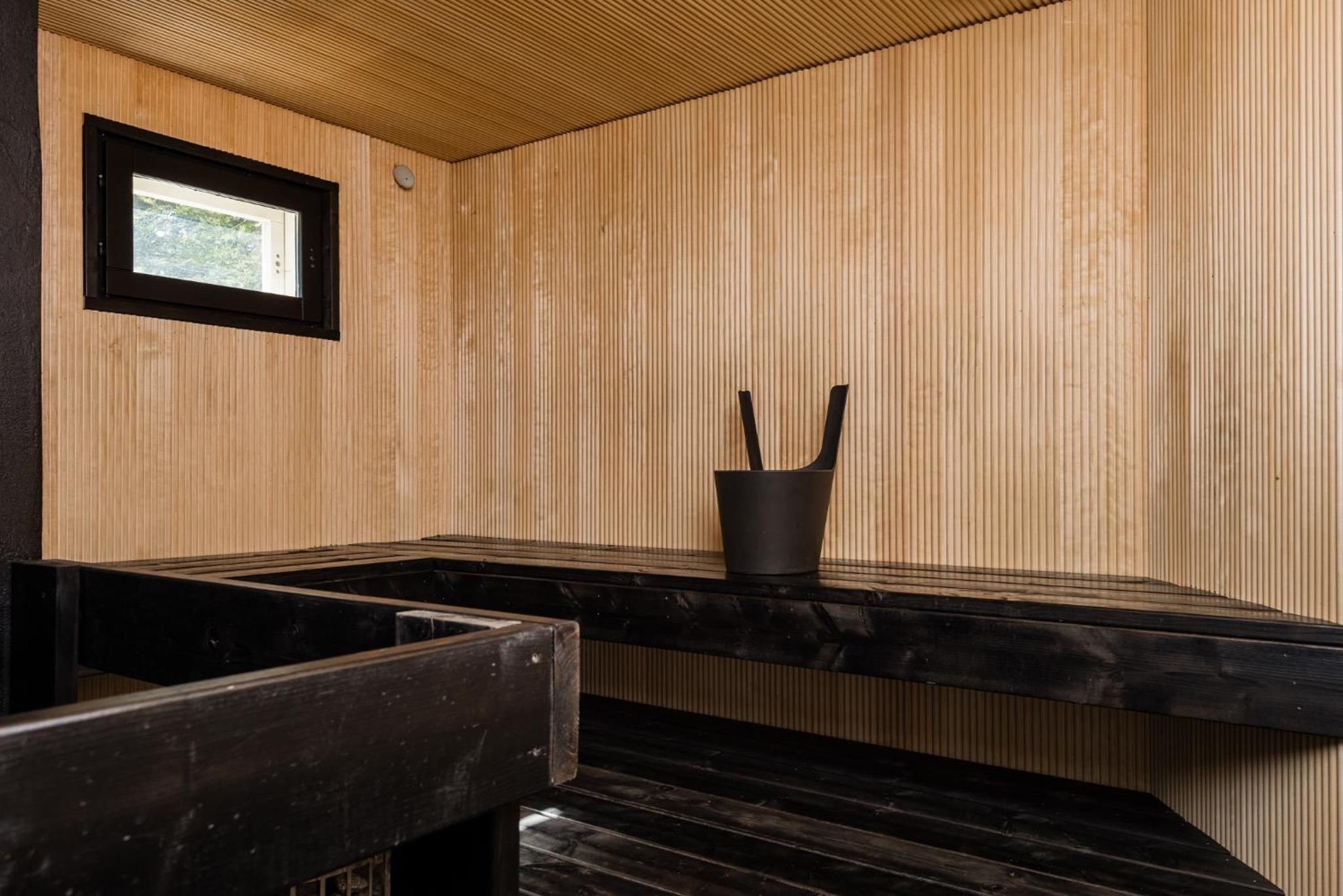 Three-Bedroom House - Photo 13