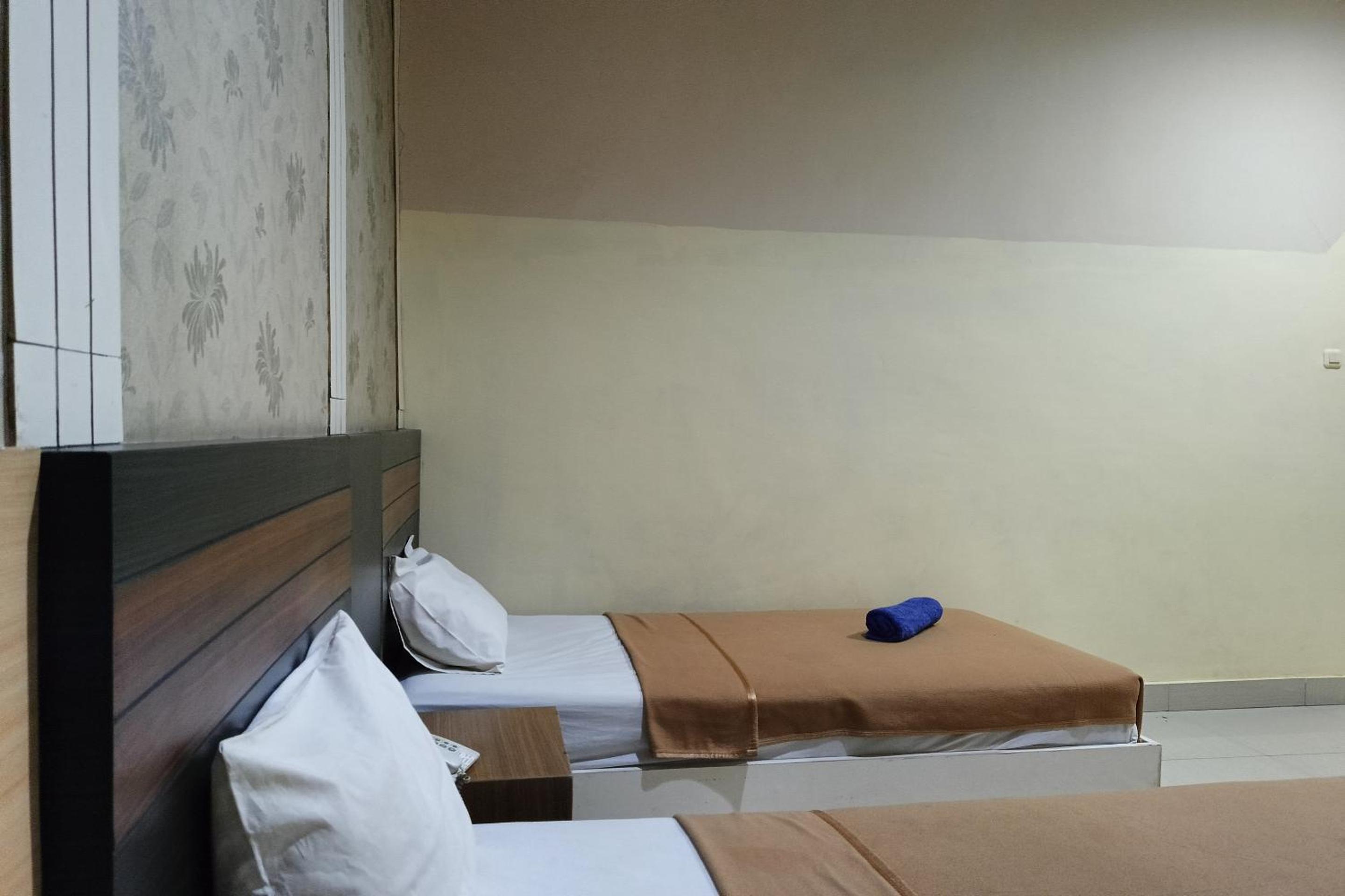Delxue Twin Room photo 2