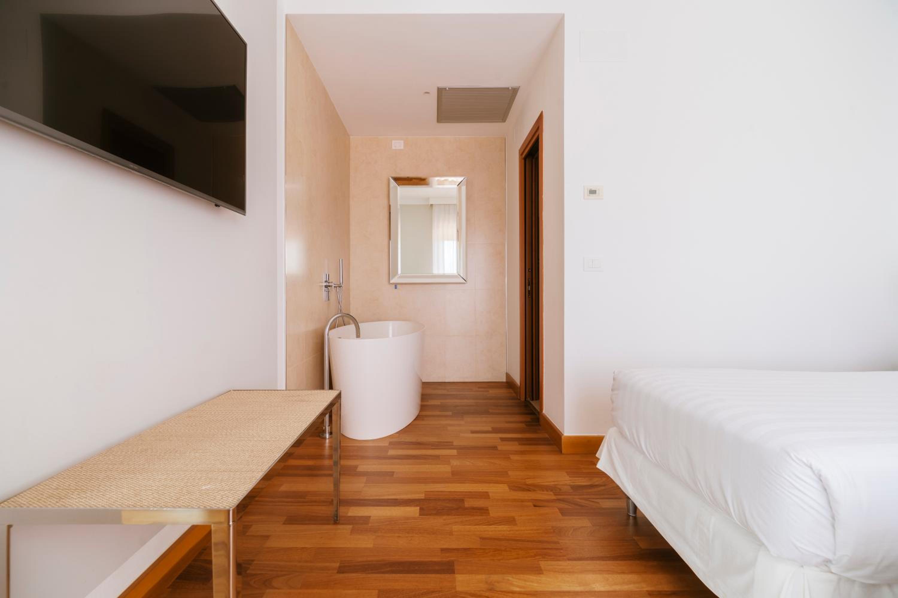 Junior Suite - Photo 4